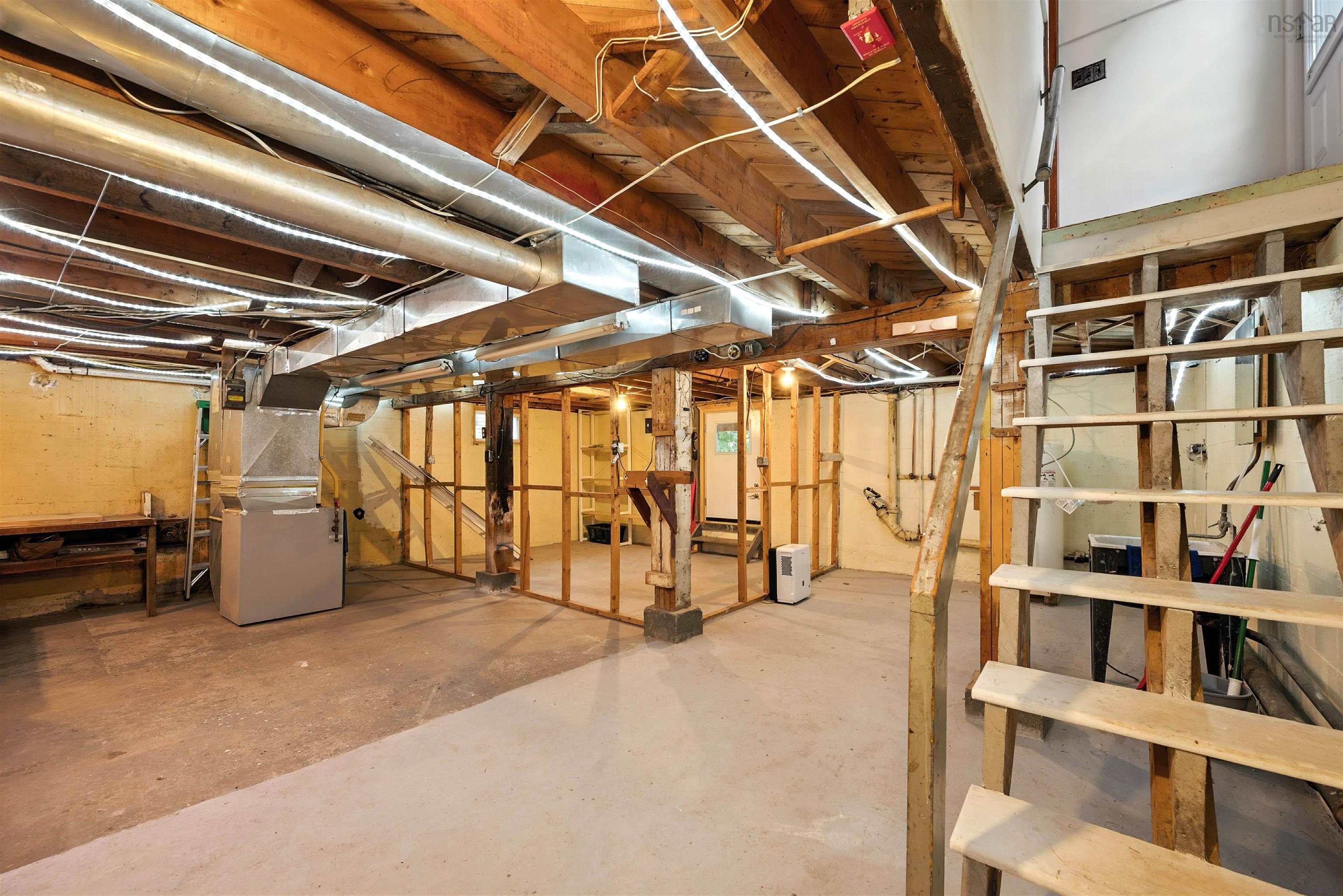 View image 17