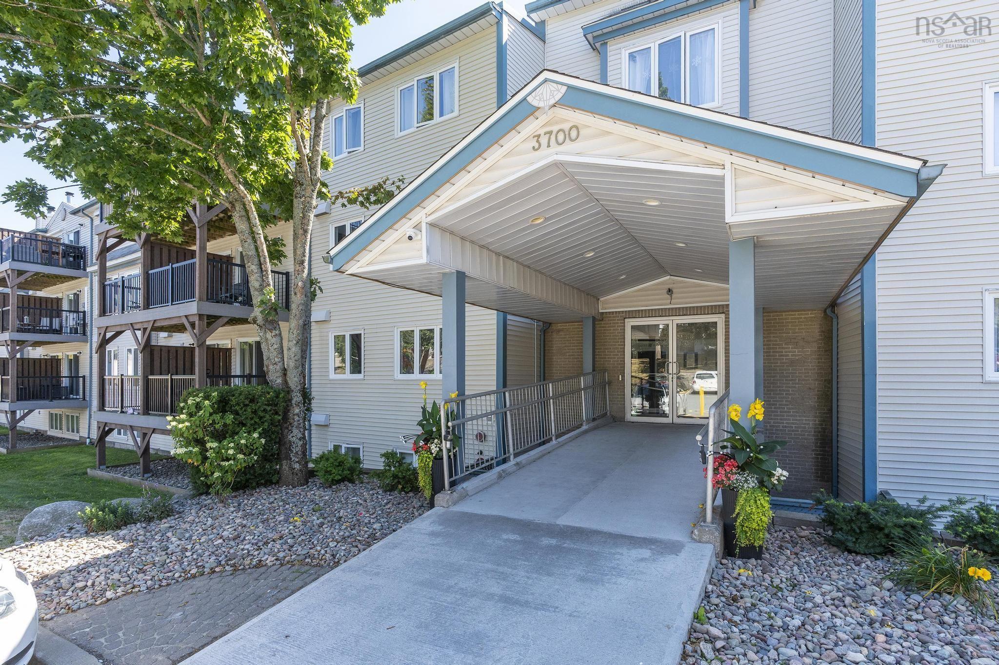 Thumbnail image for 408 3700 John Parr Drive MLS<sup>®</sup> 202520786