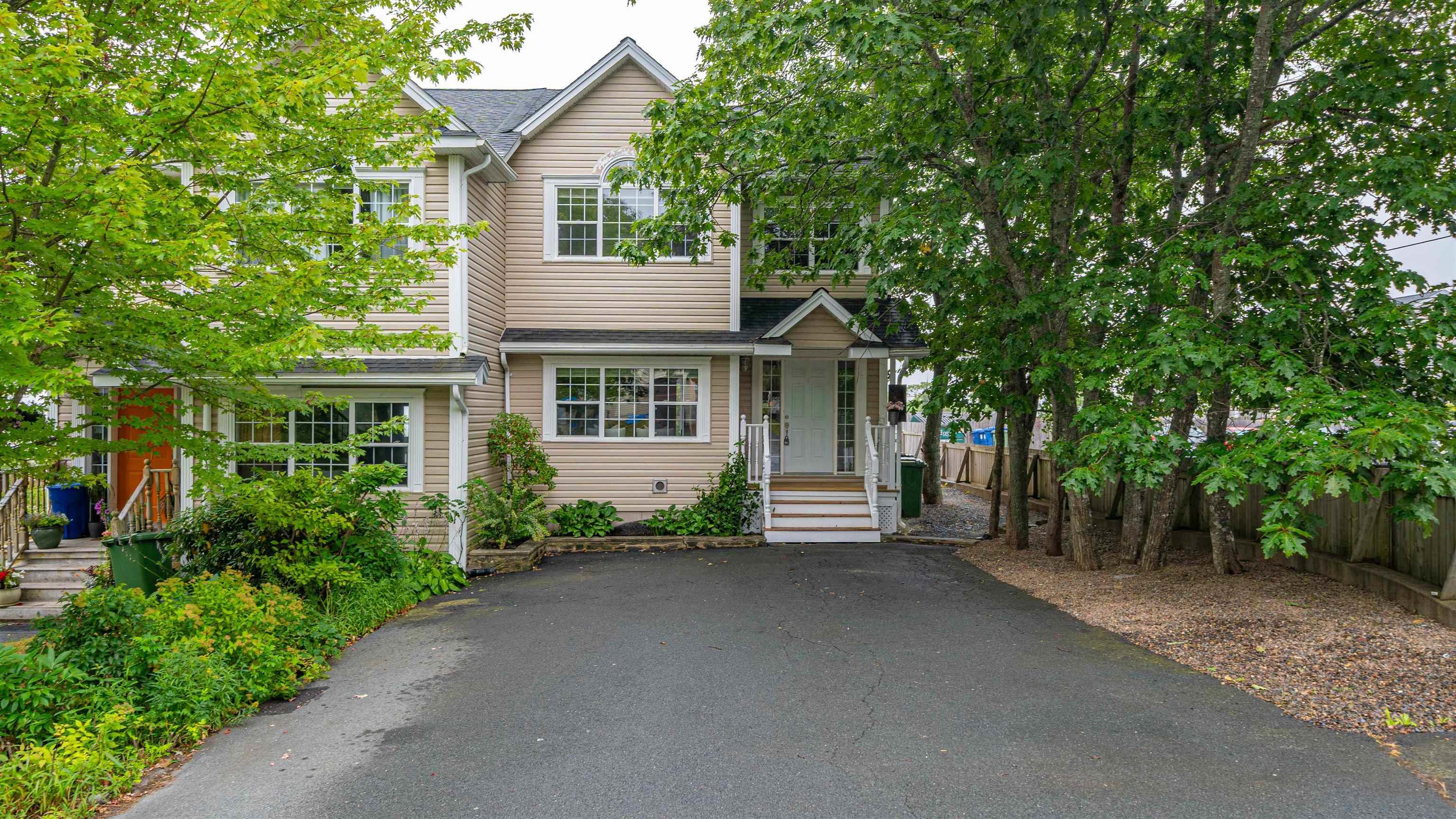 Thumbnail image for 45 Towerview Drive MLS<sup>®</sup> 202520789