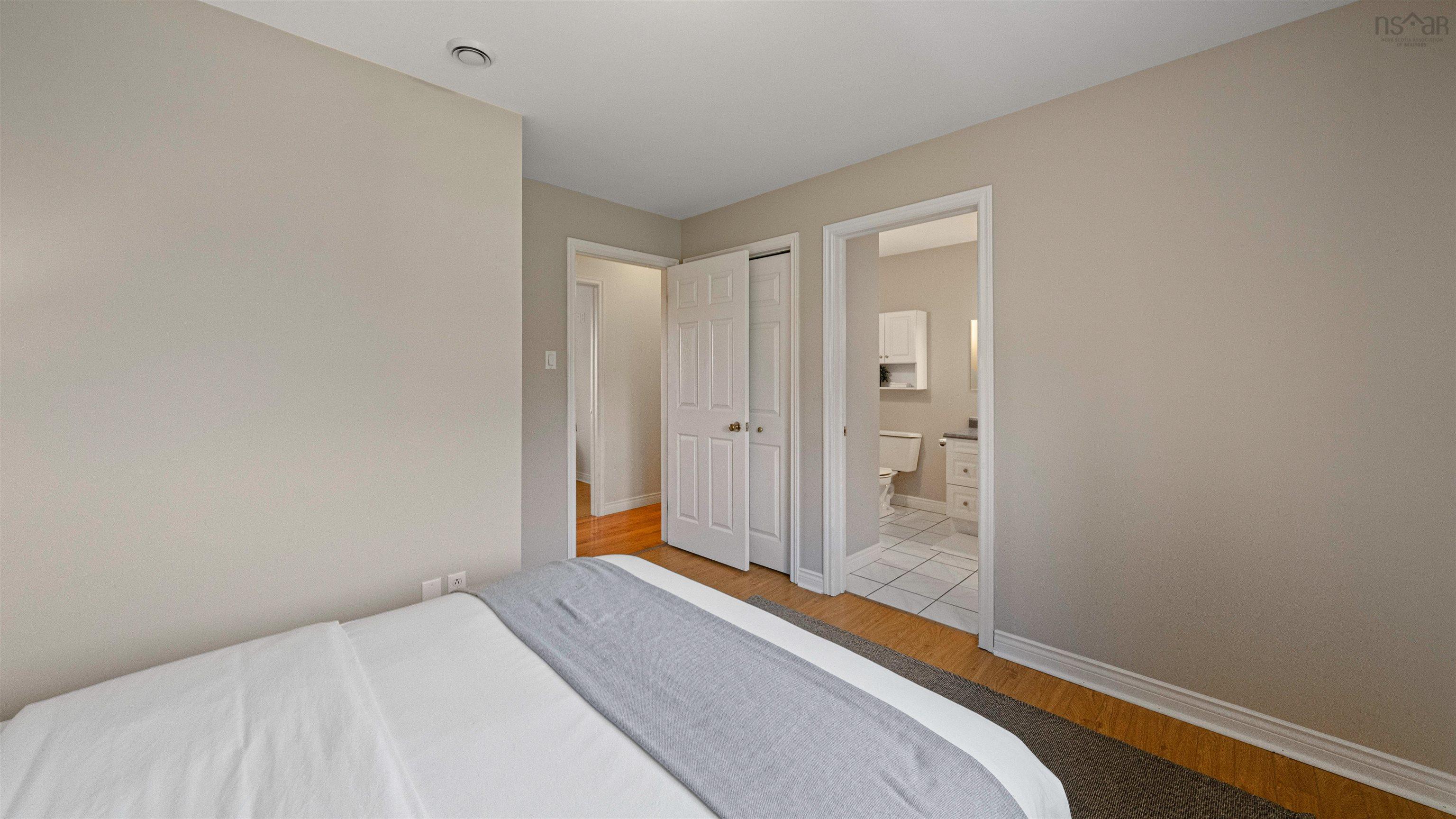 View image 9