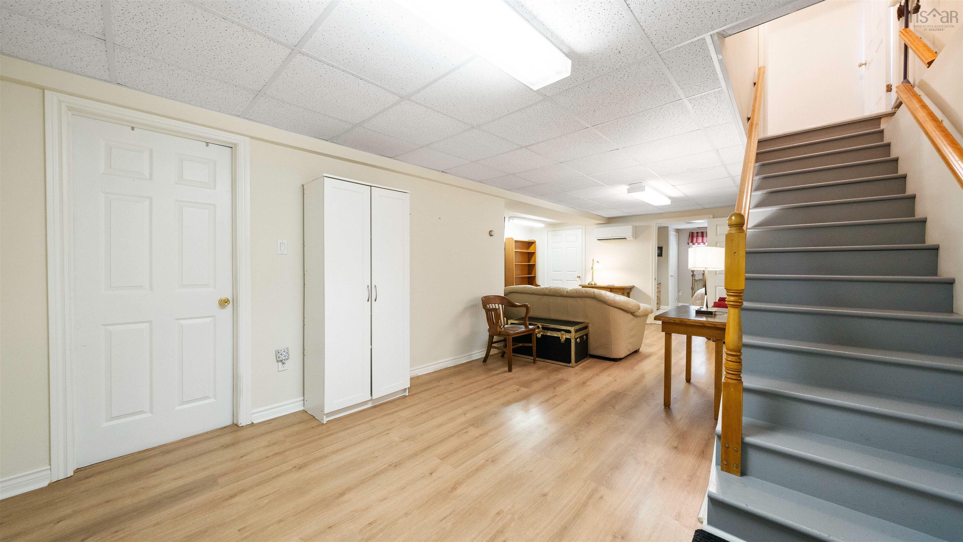View image 11