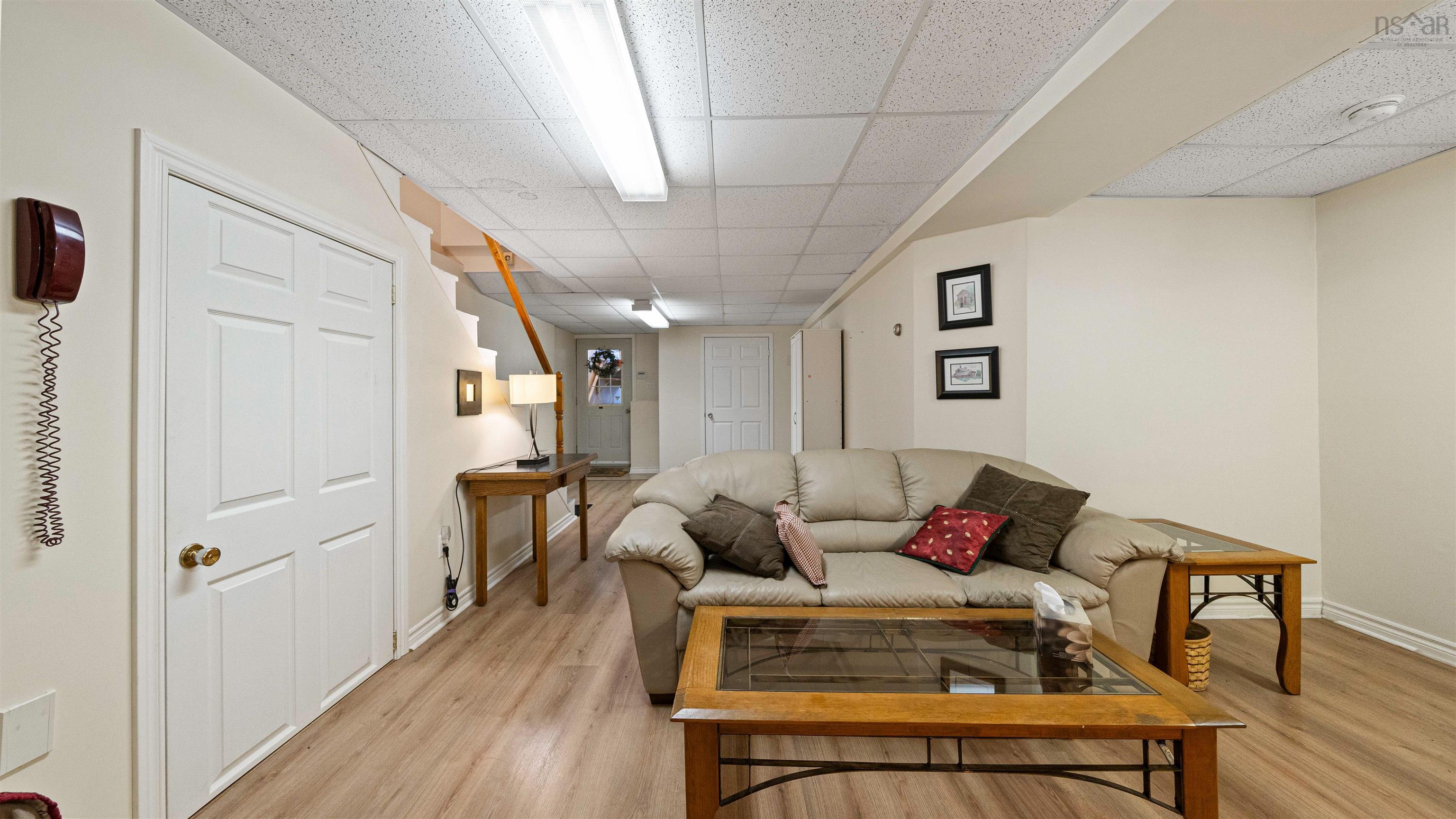 View image 15