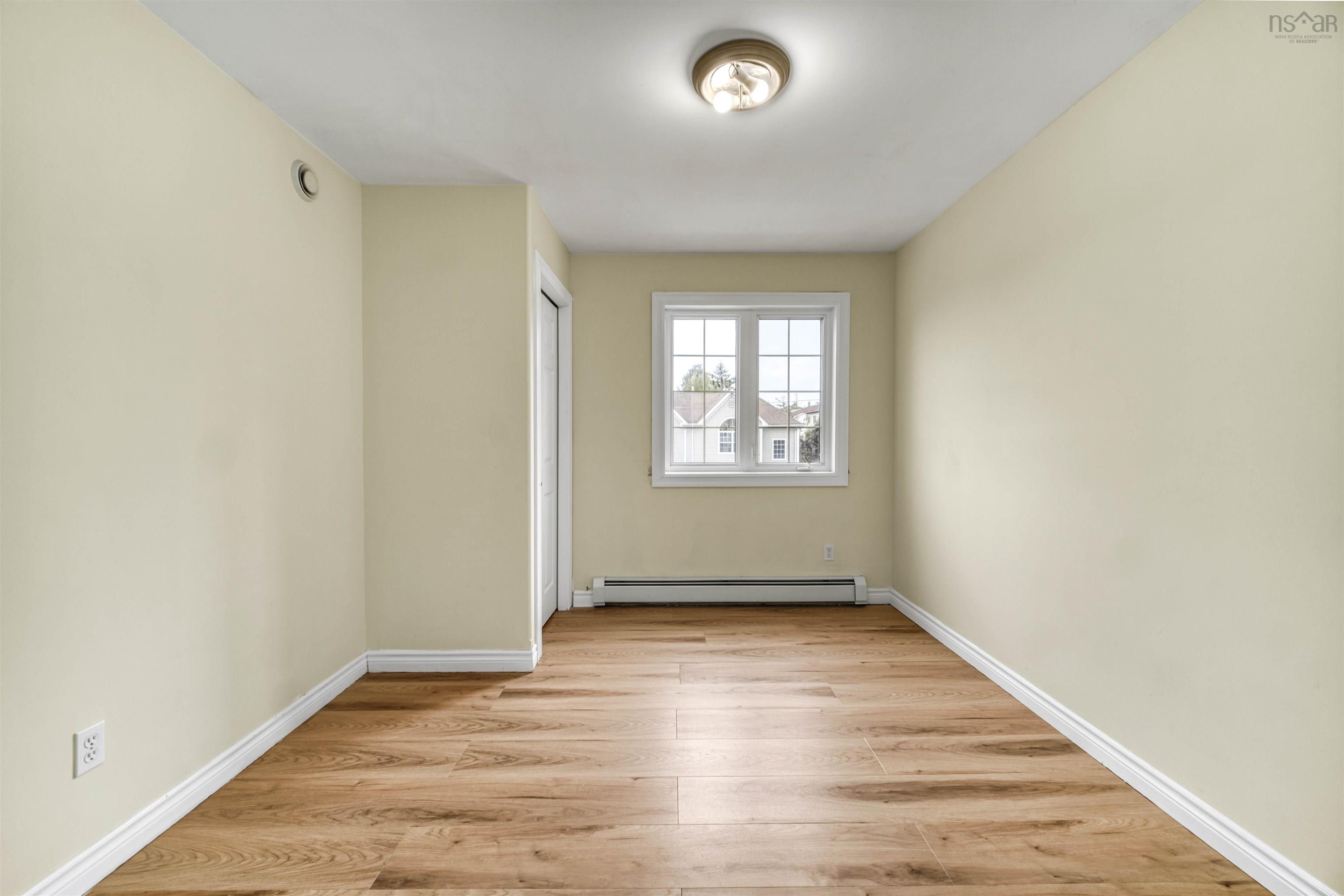 View image 11