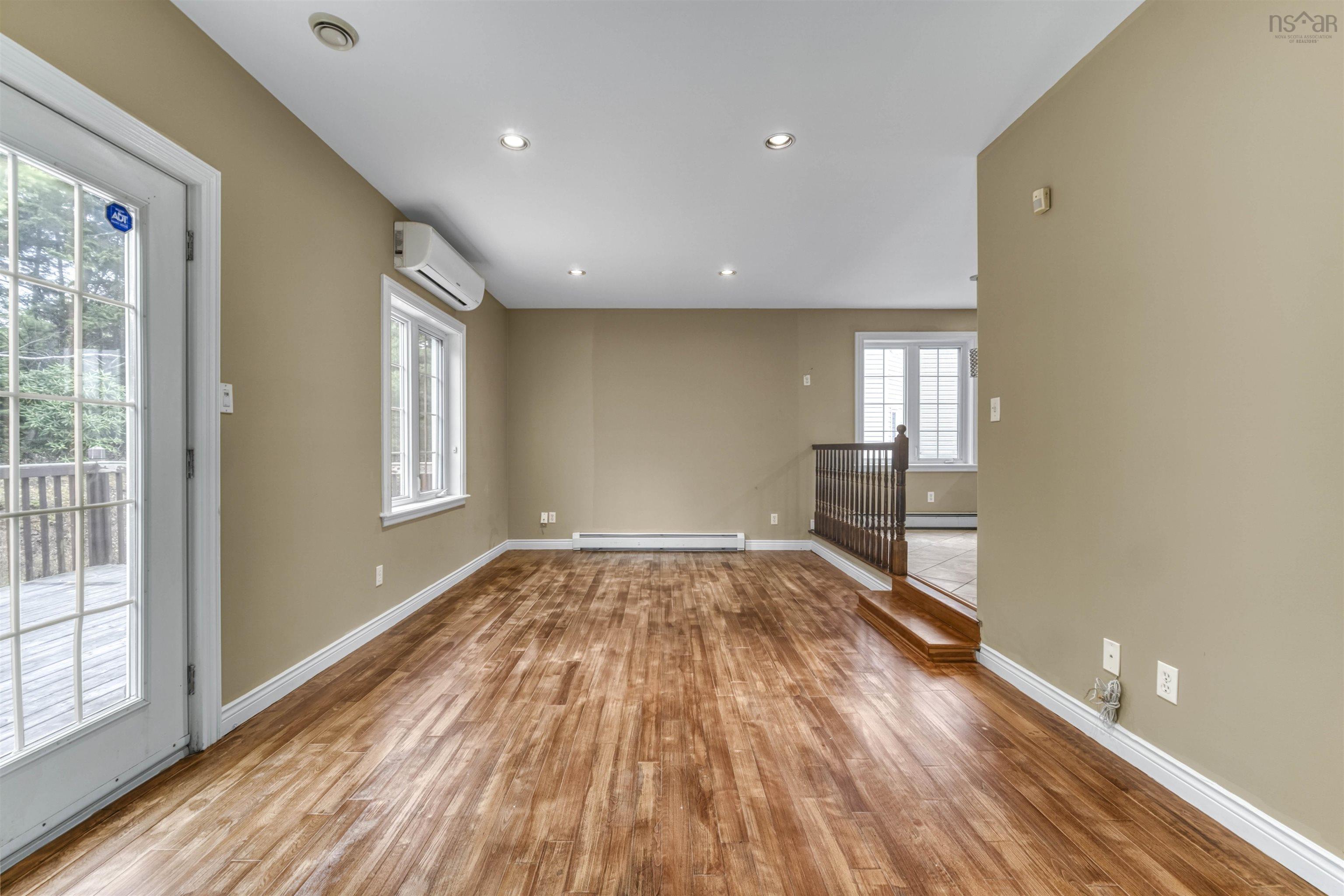View image 18