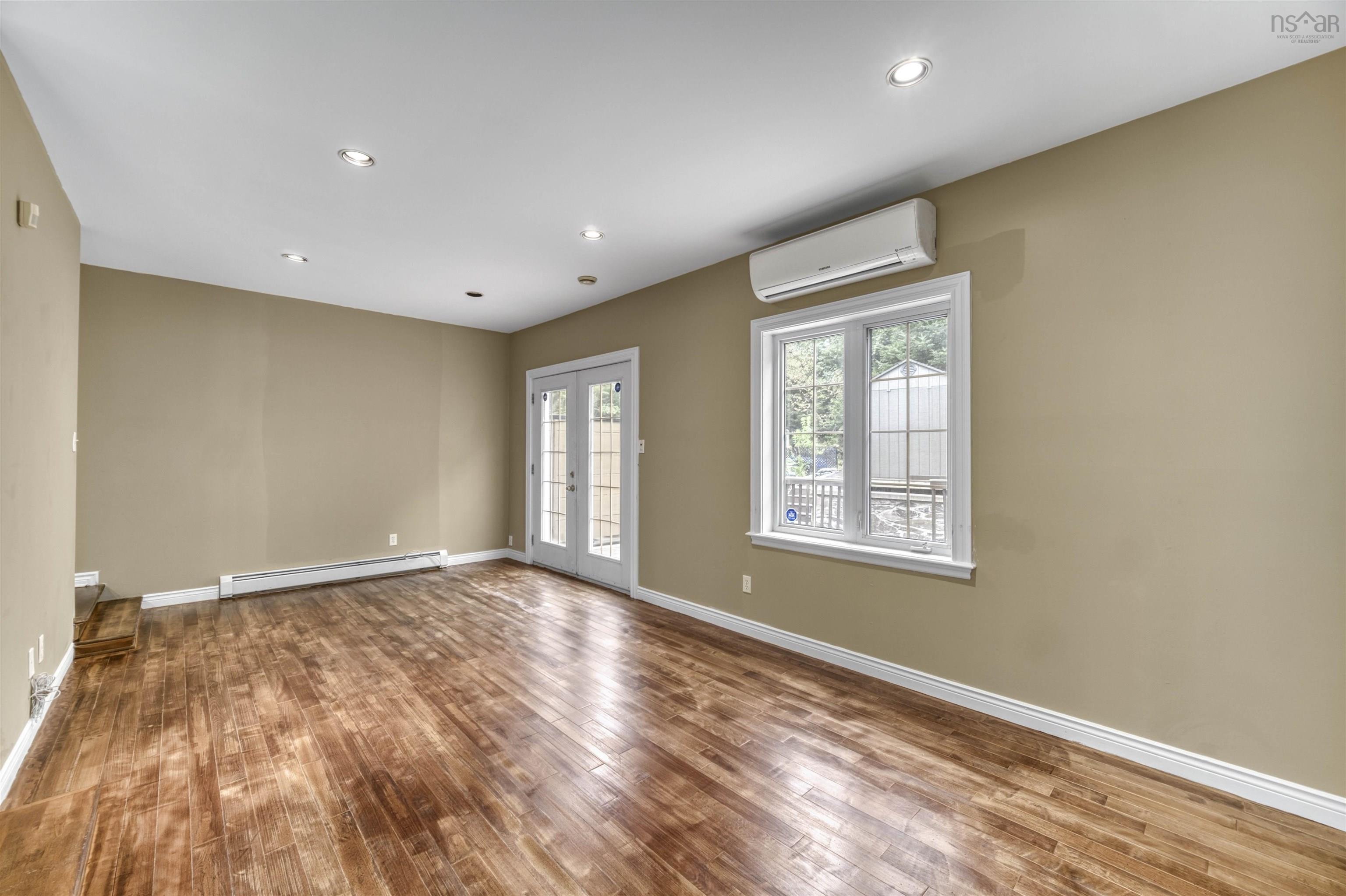 View image 19