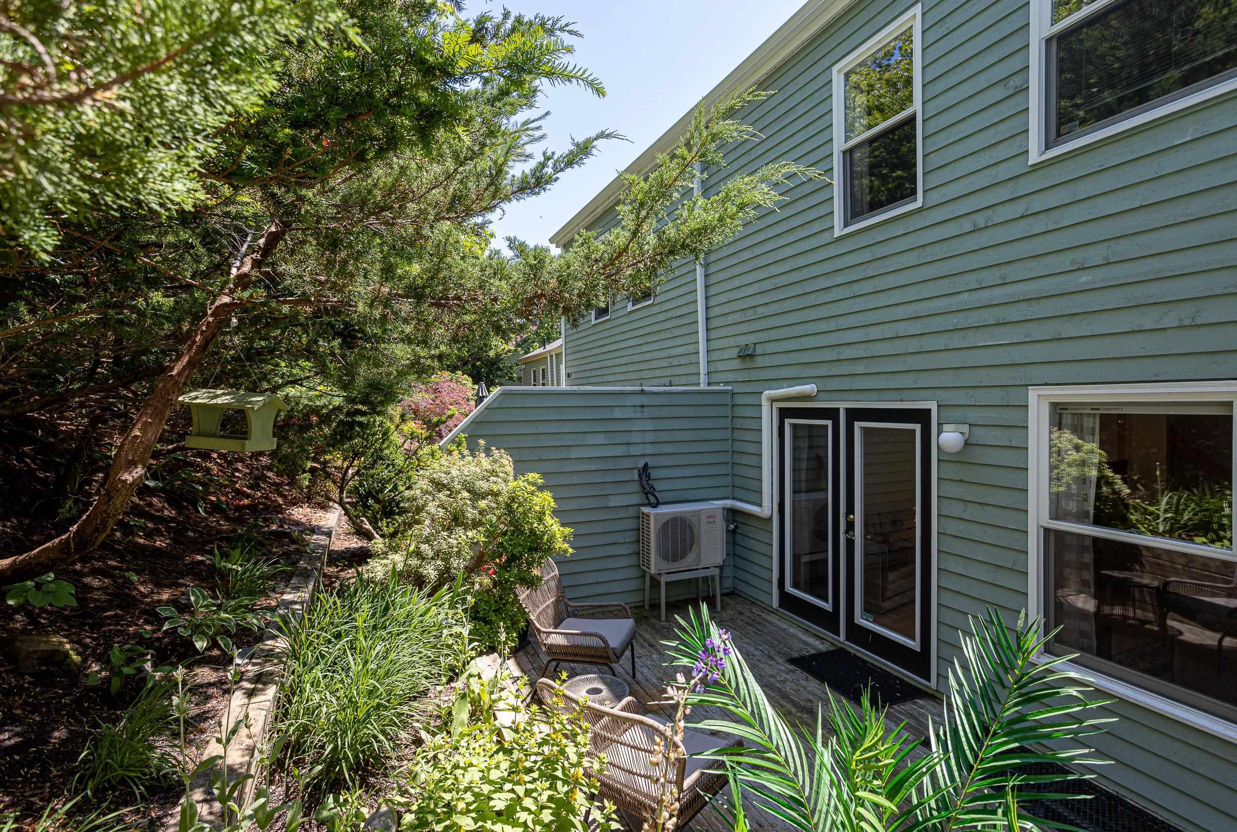 View image 11