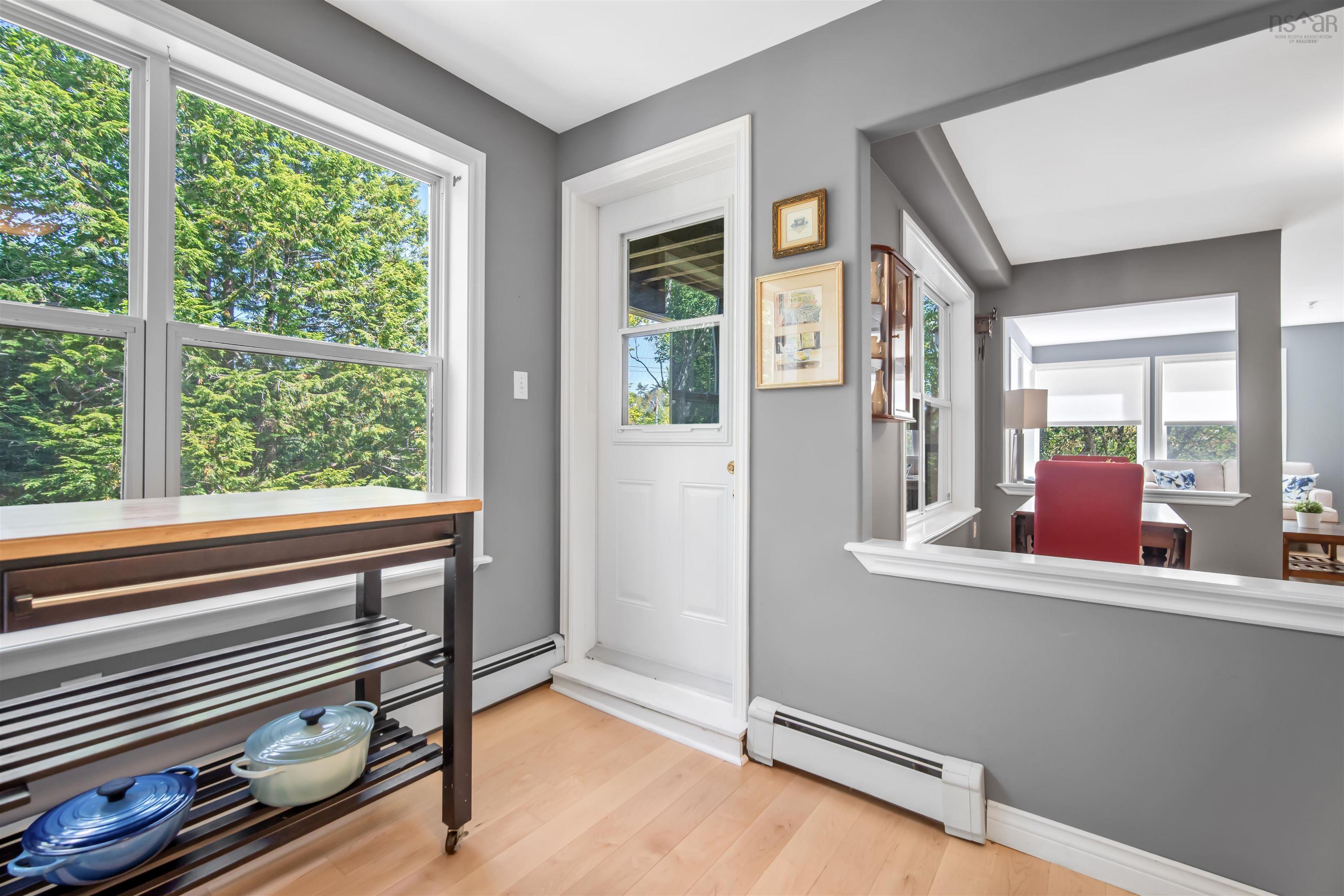 View image 11
