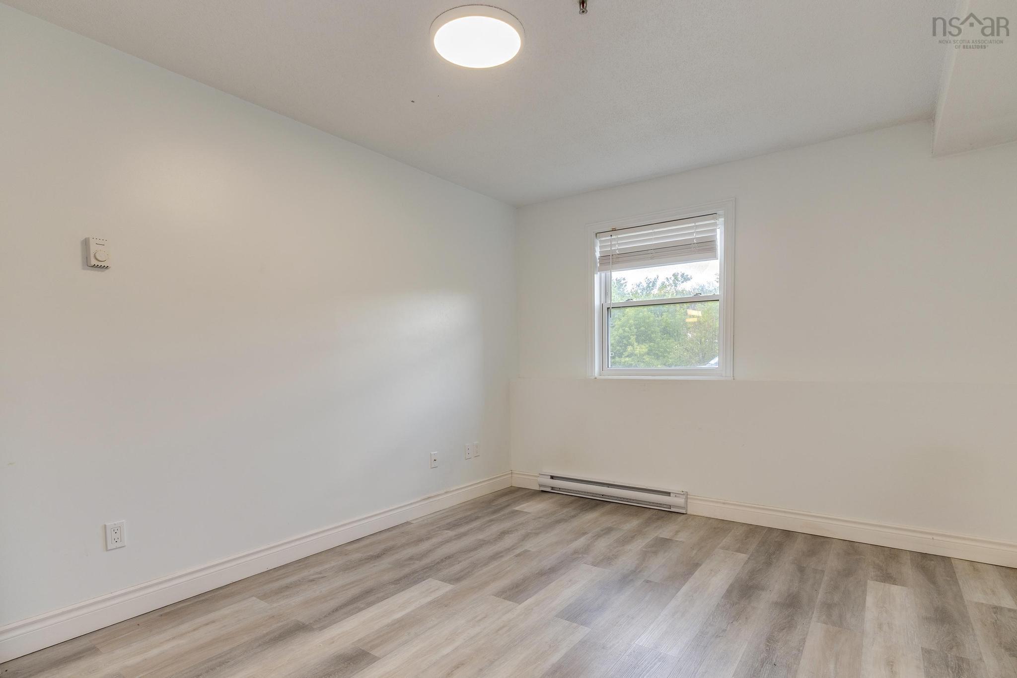 View image 15