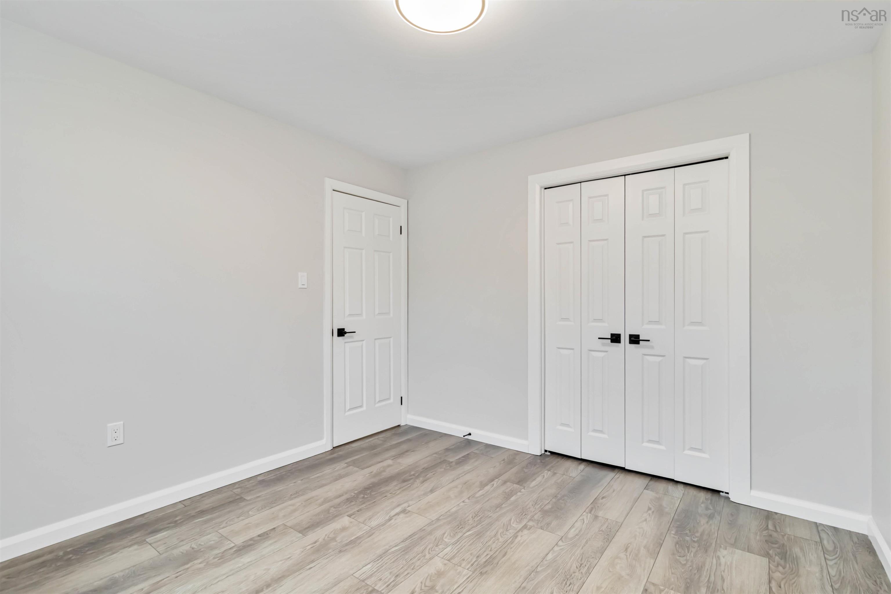 View image 11