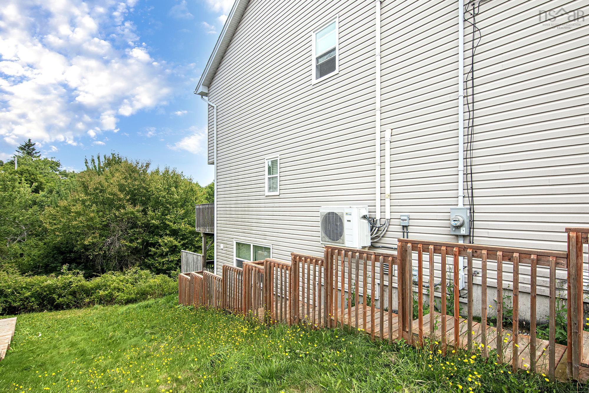 View image 17