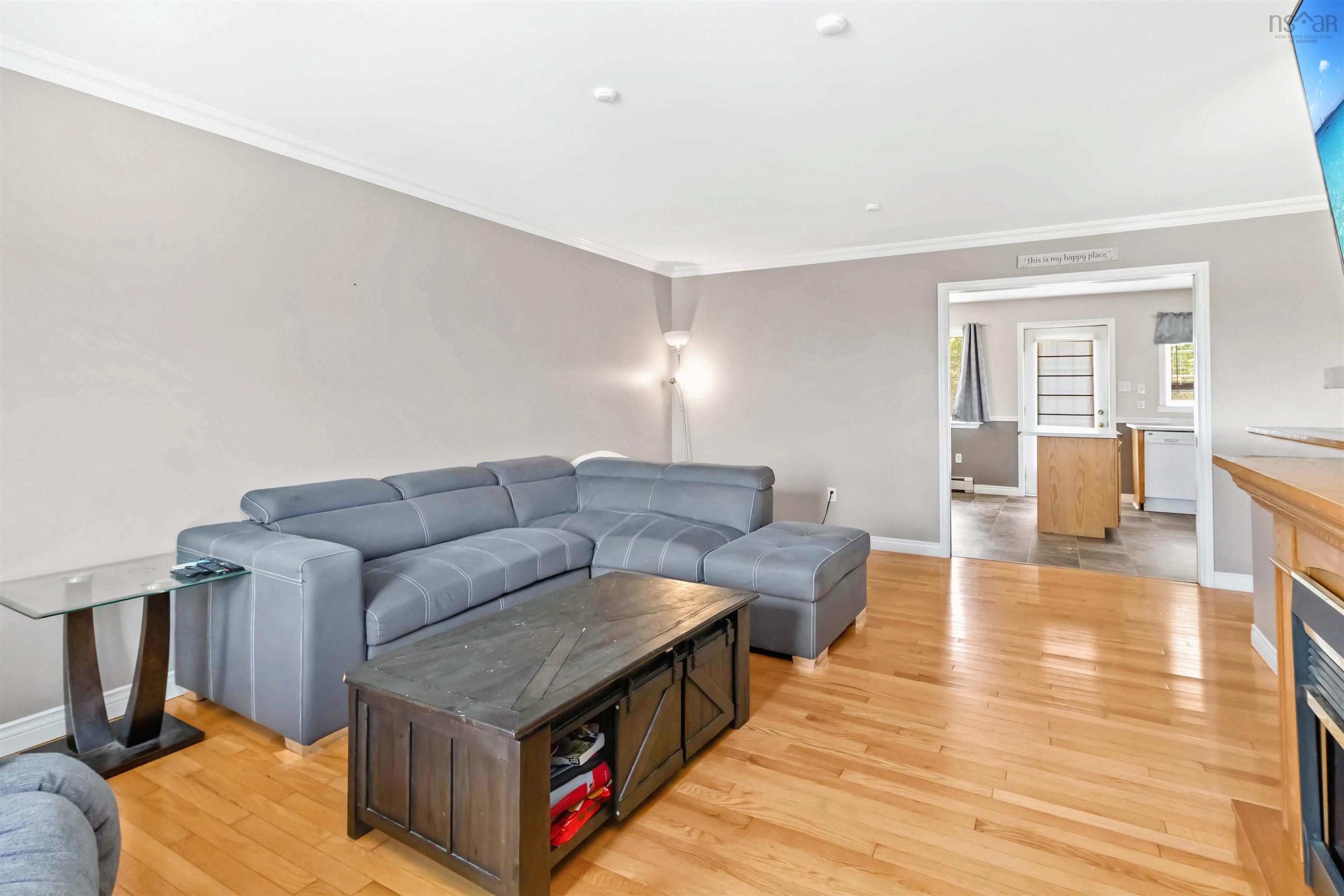 View image 8