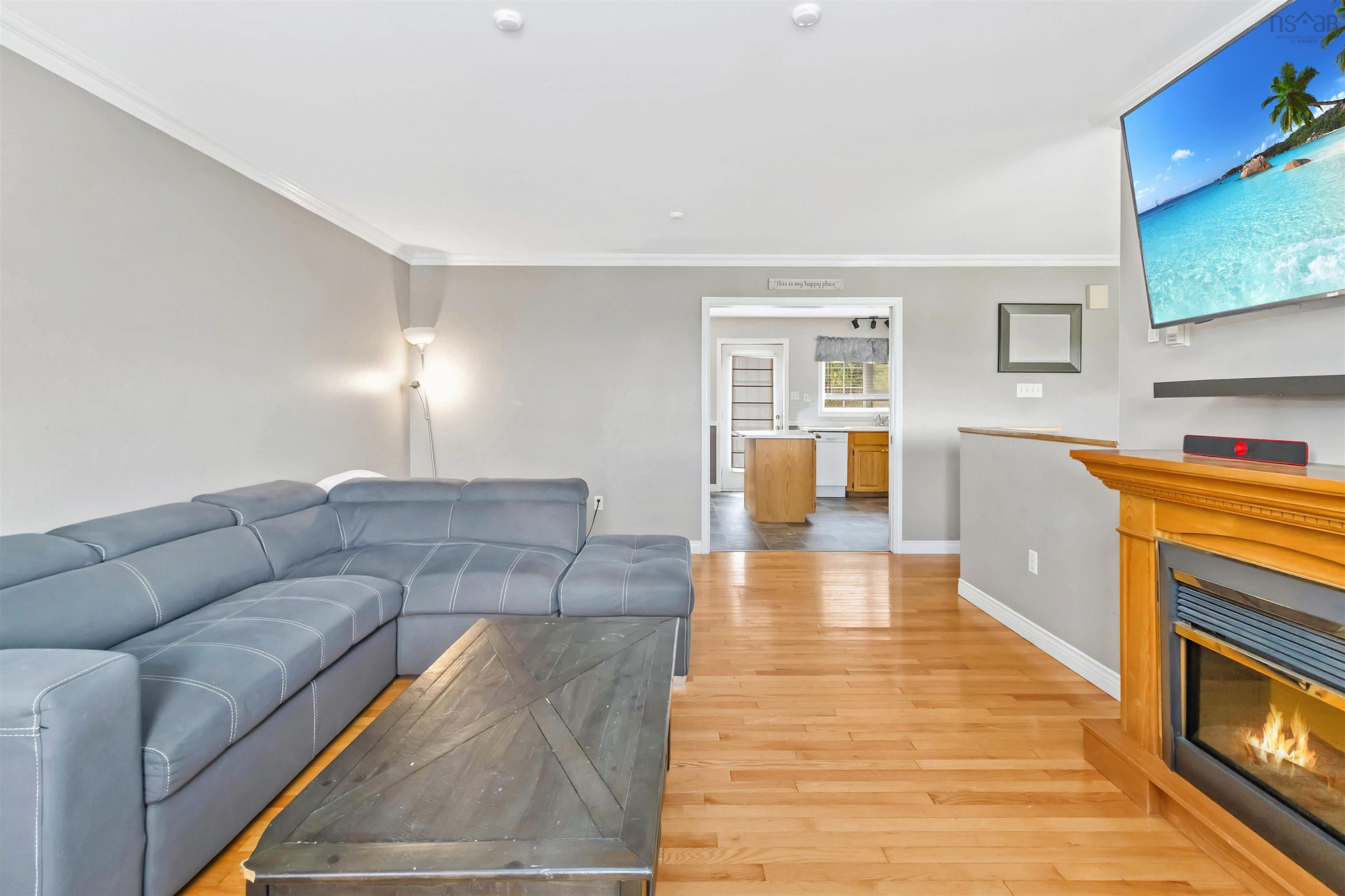 View image 9