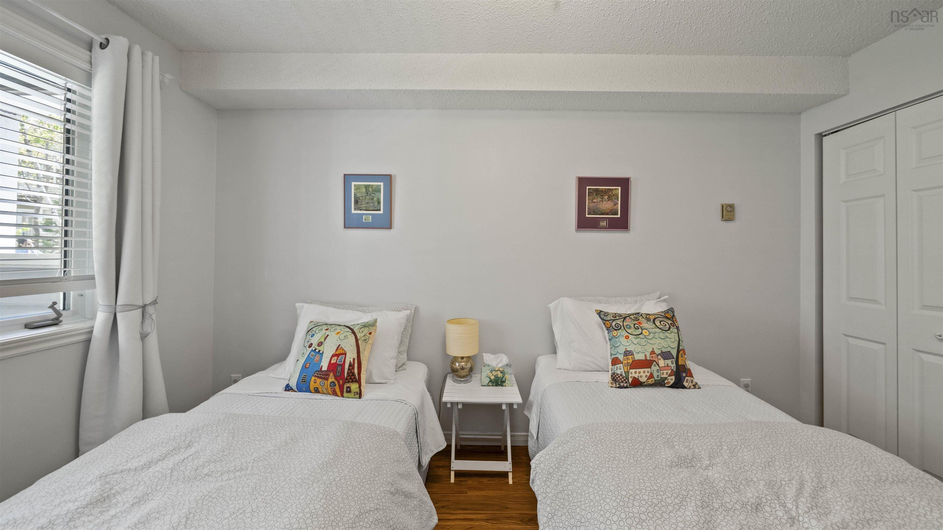 View image 15