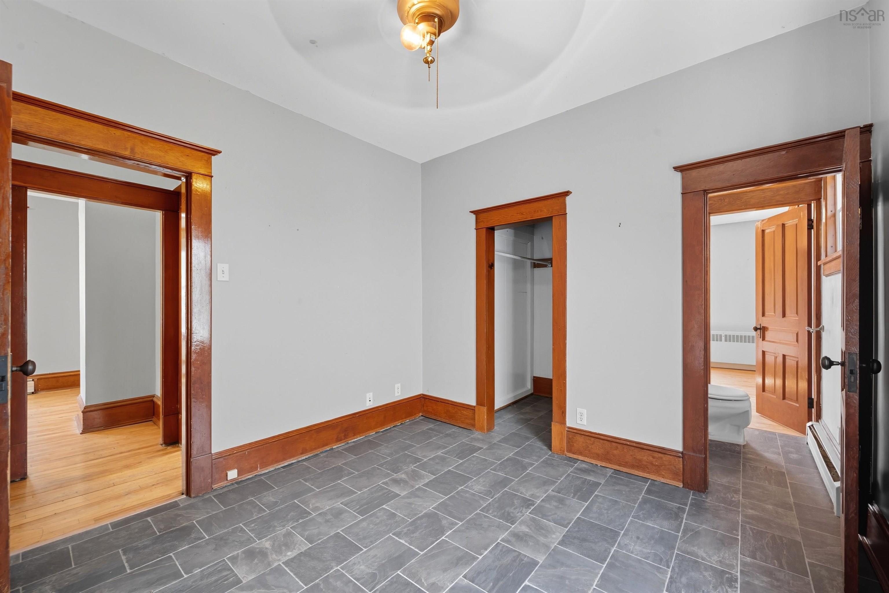 View image 7