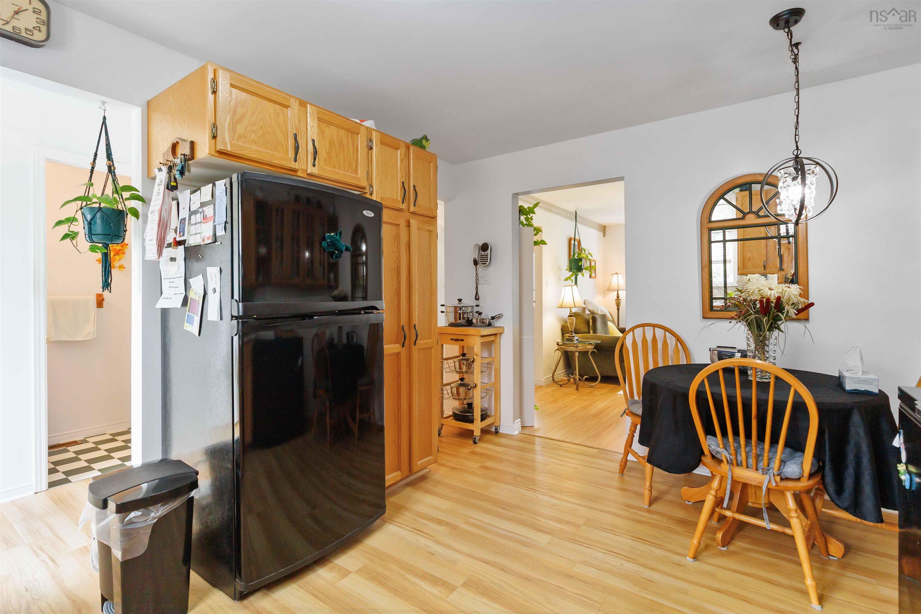 View image 11