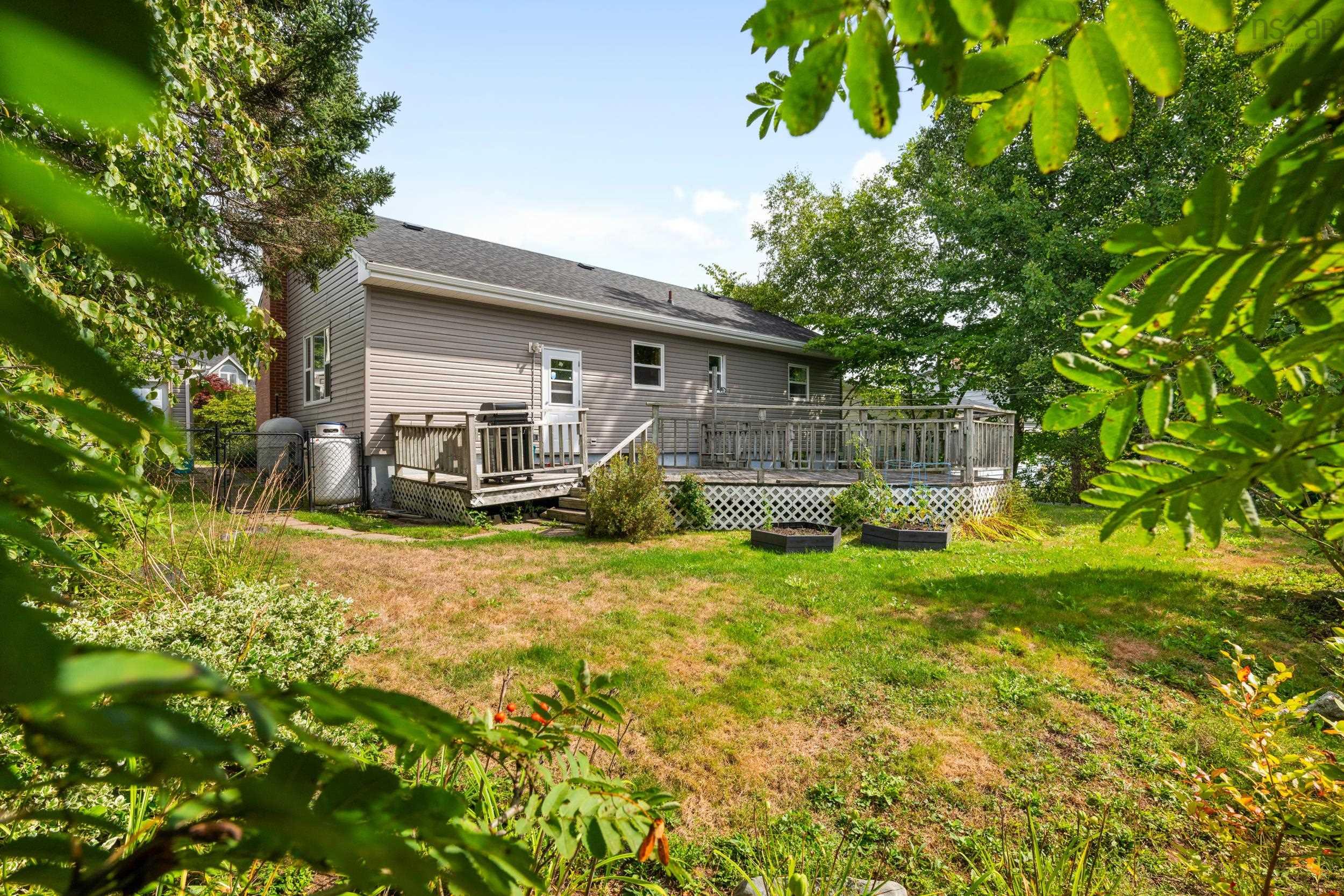 View image 16