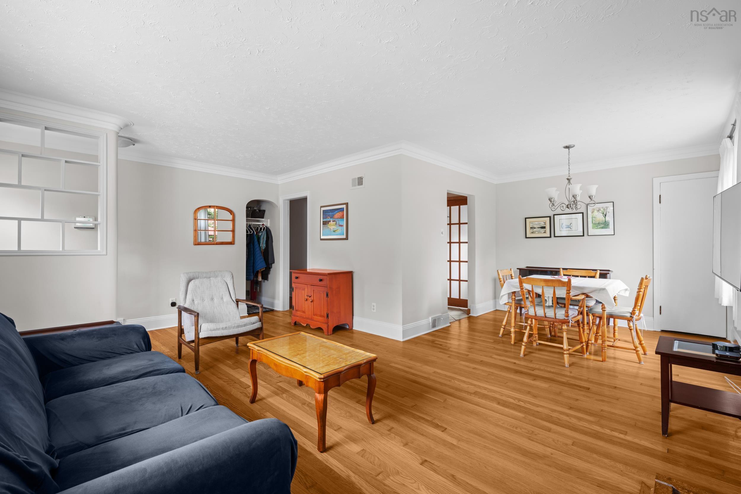 View image 32