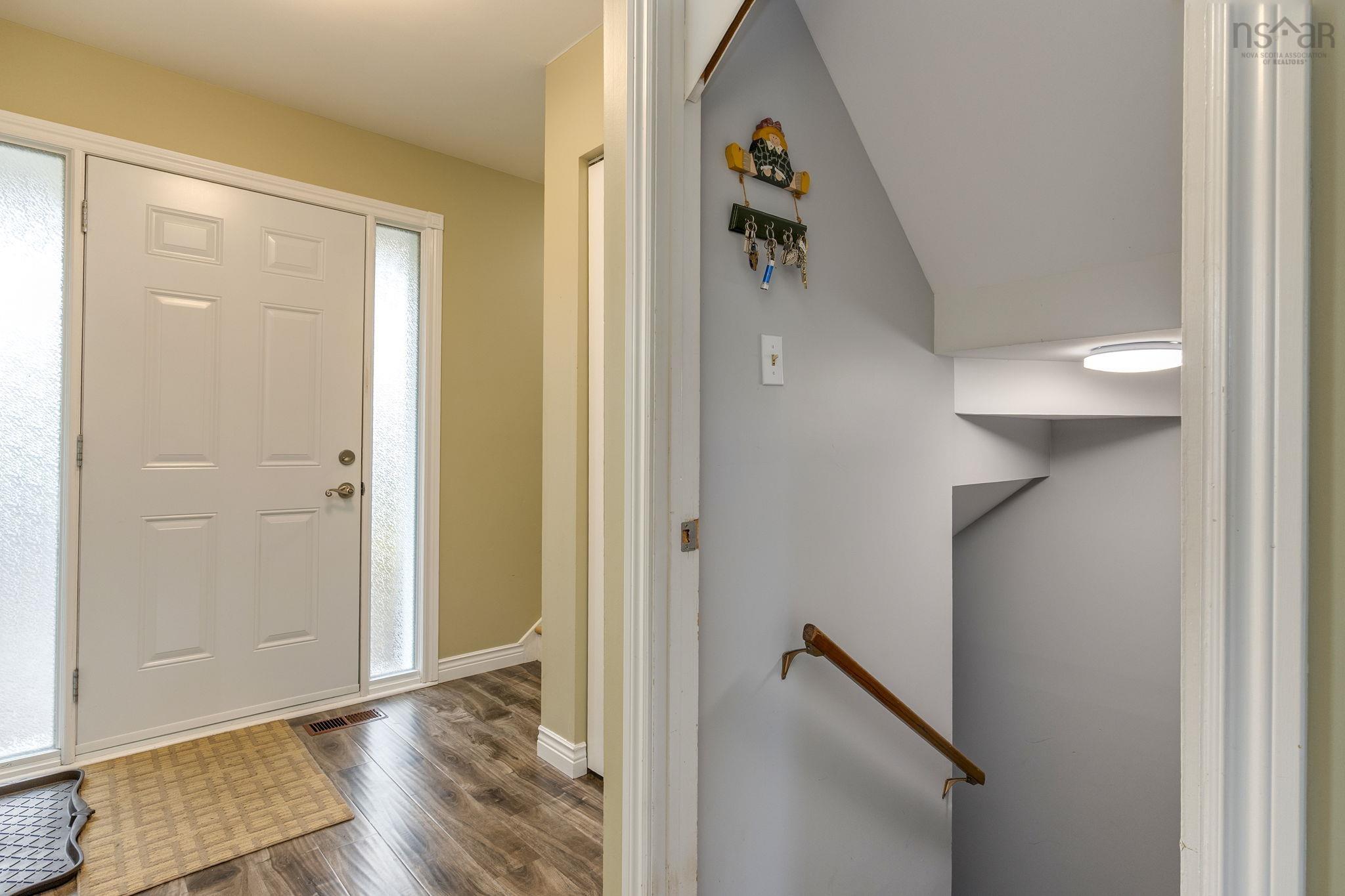 View image 16