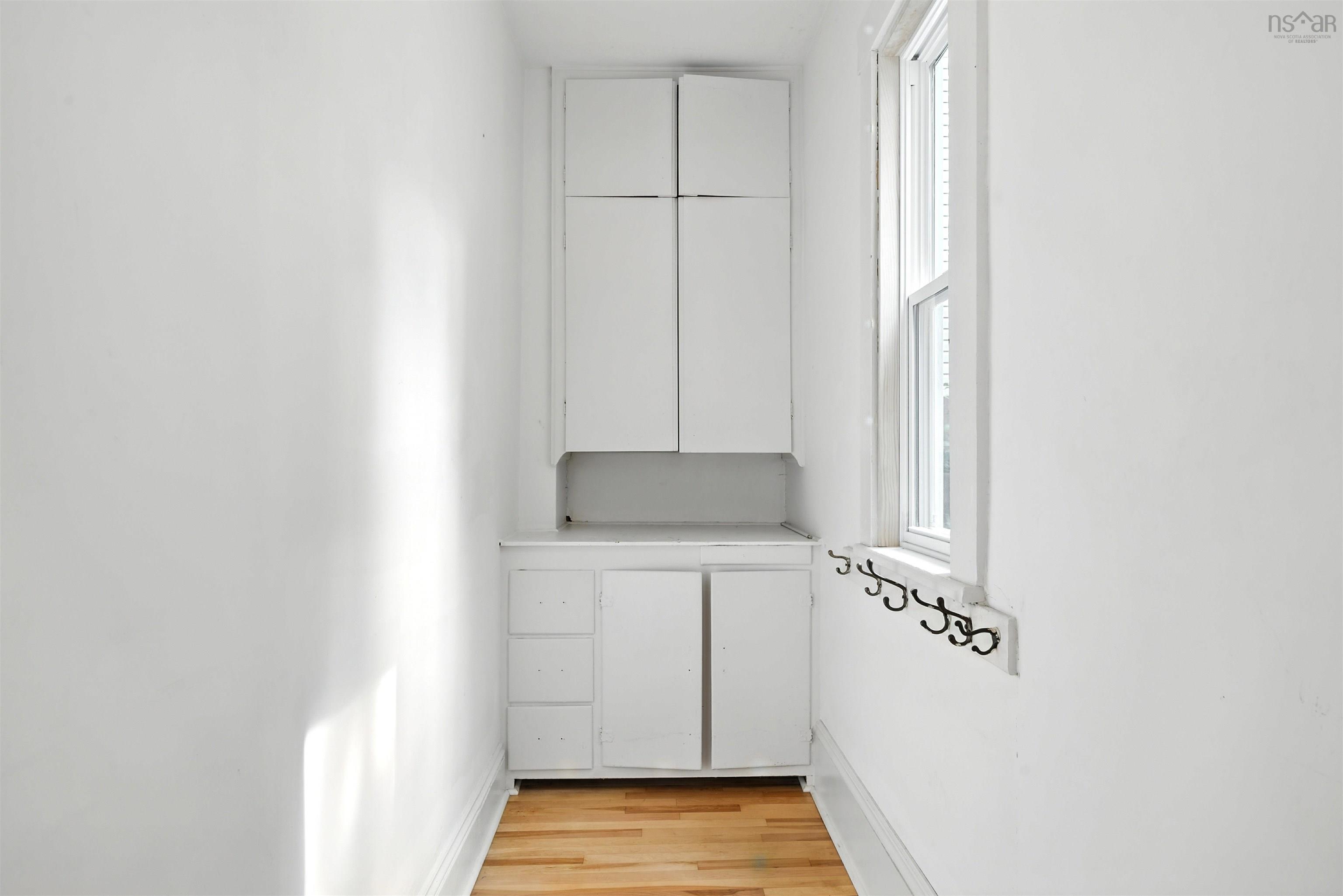 View image 9