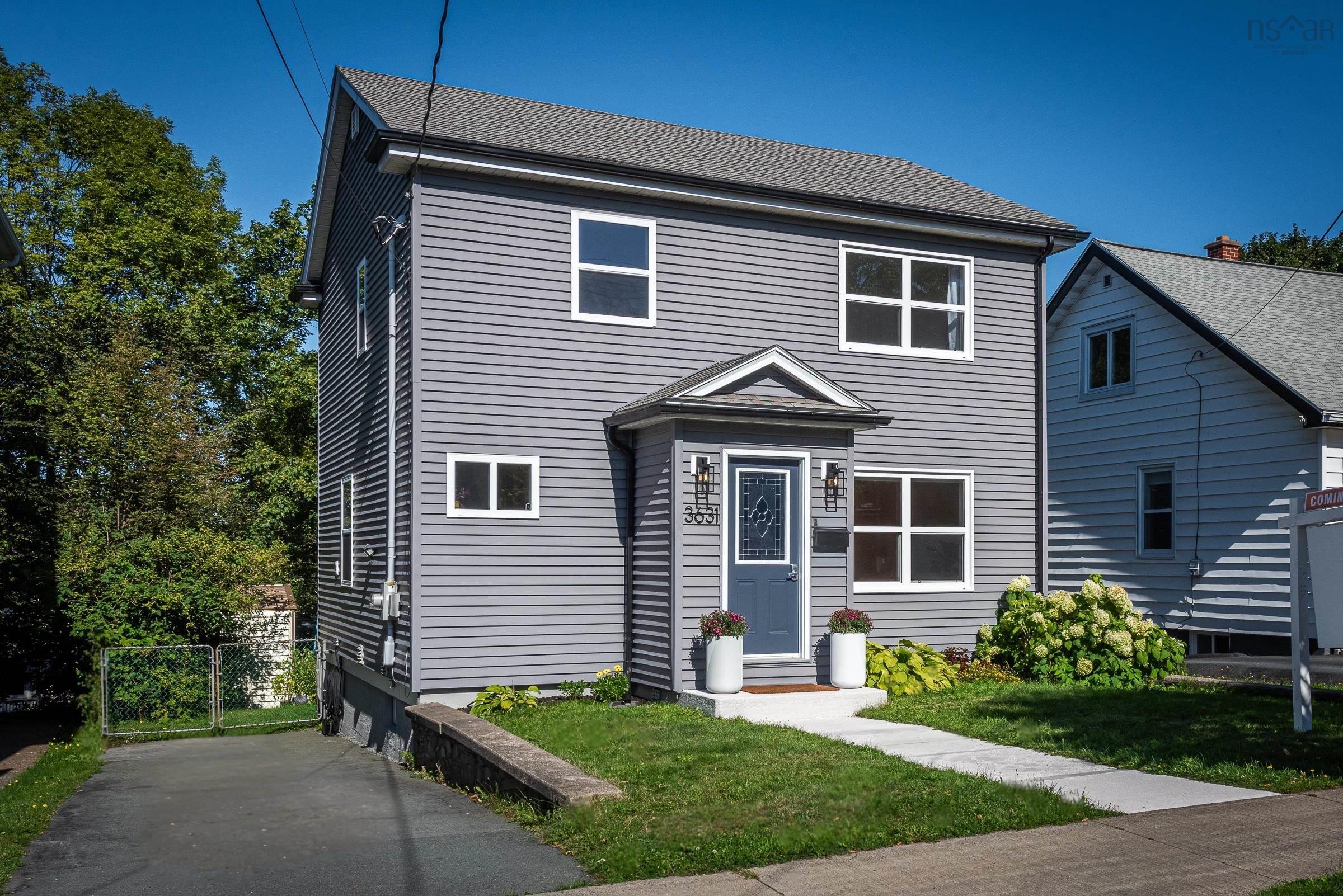 Thumbnail image for 3631 Acadia Street MLS<sup>®</sup> 202523352