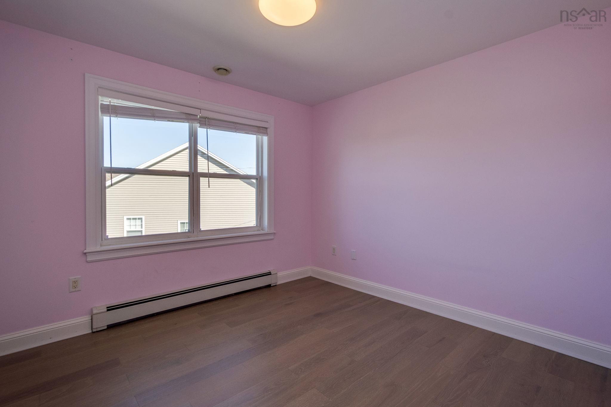 View image 8