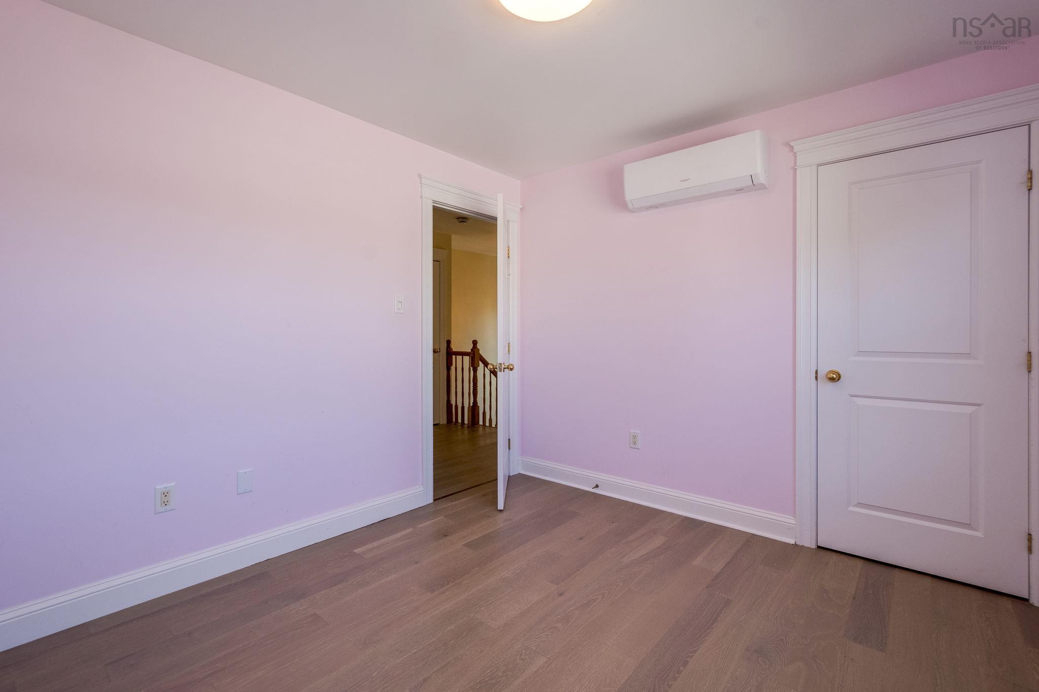 View image 9