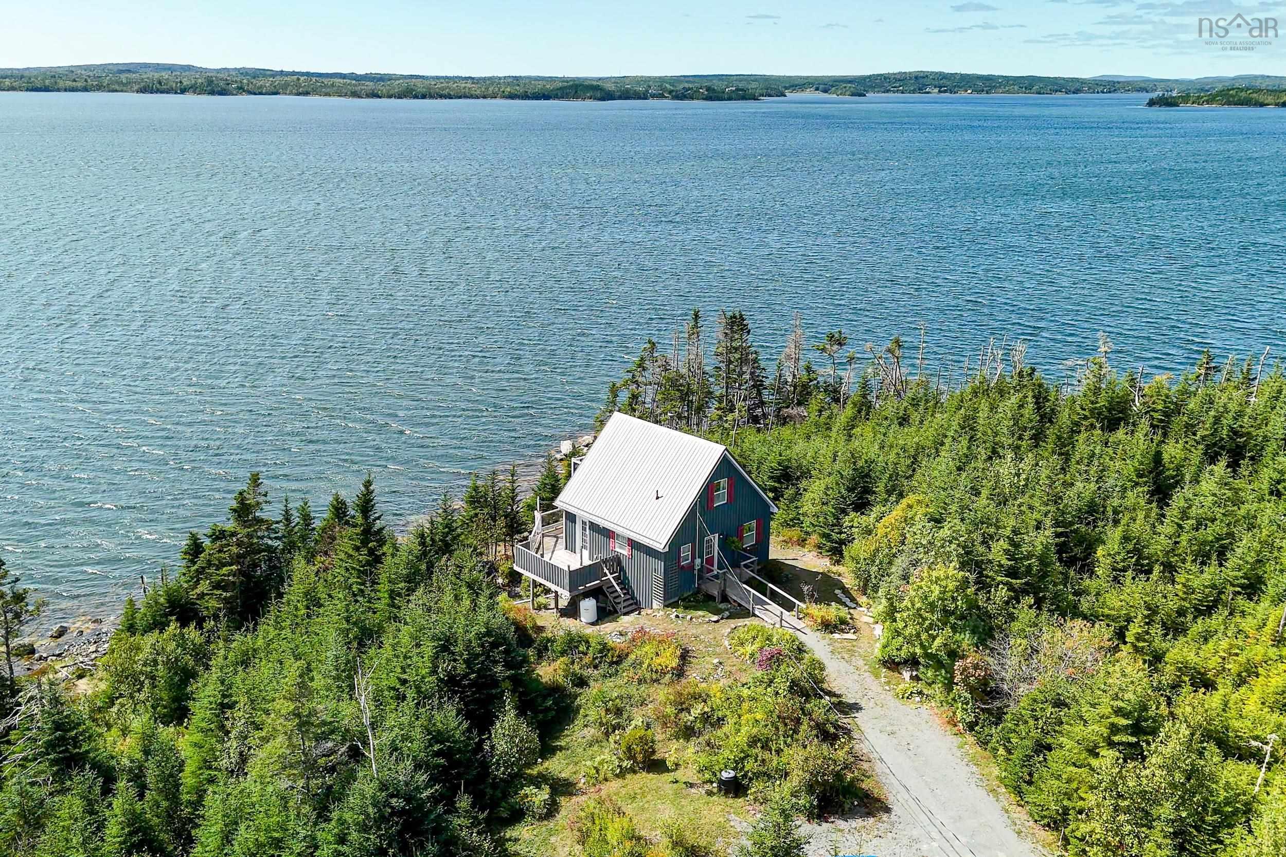 Thumbnail image for 860 East Jeddore Road MLS<sup>®</sup> 202523369