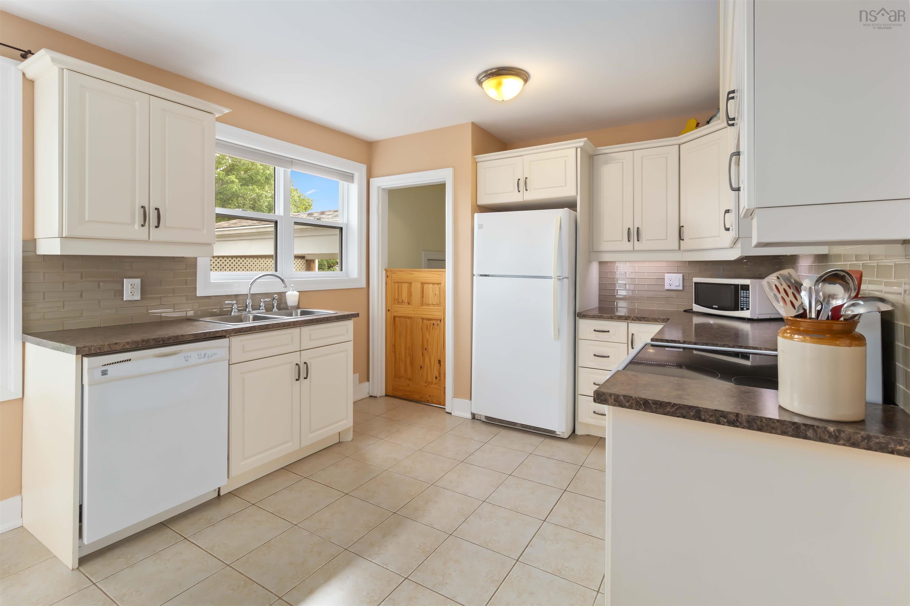 View image 10