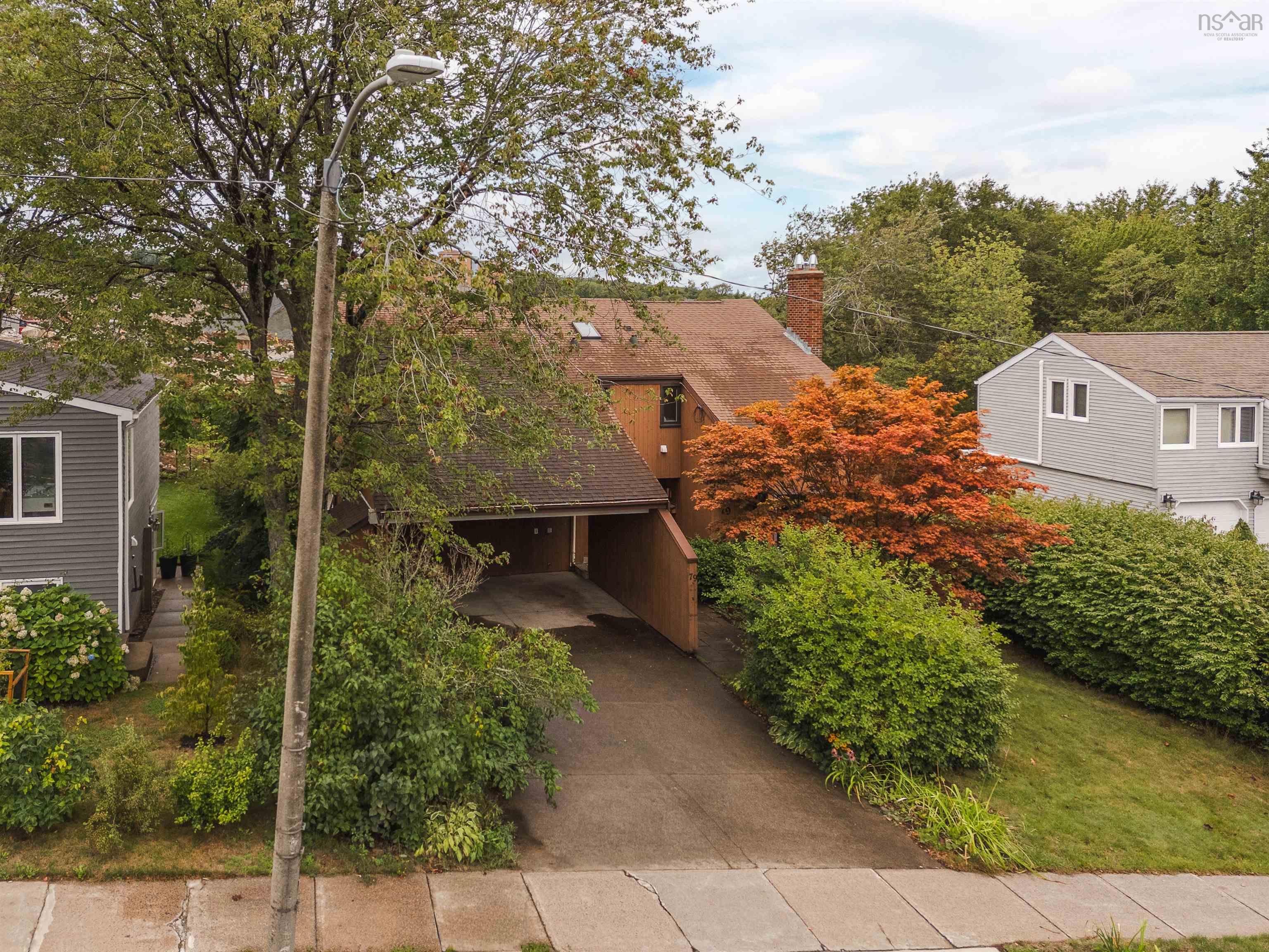 View image 12