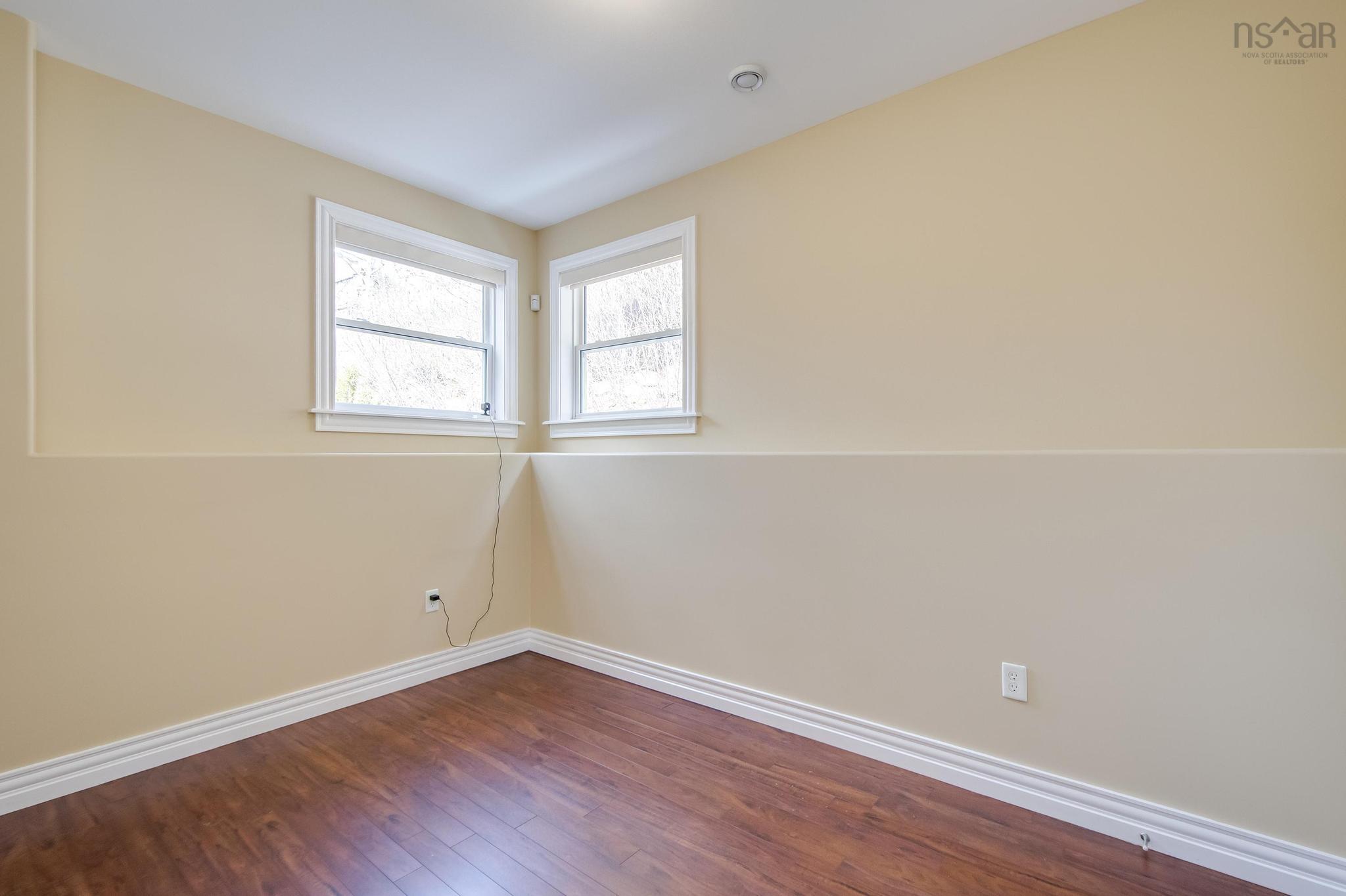 View image 17