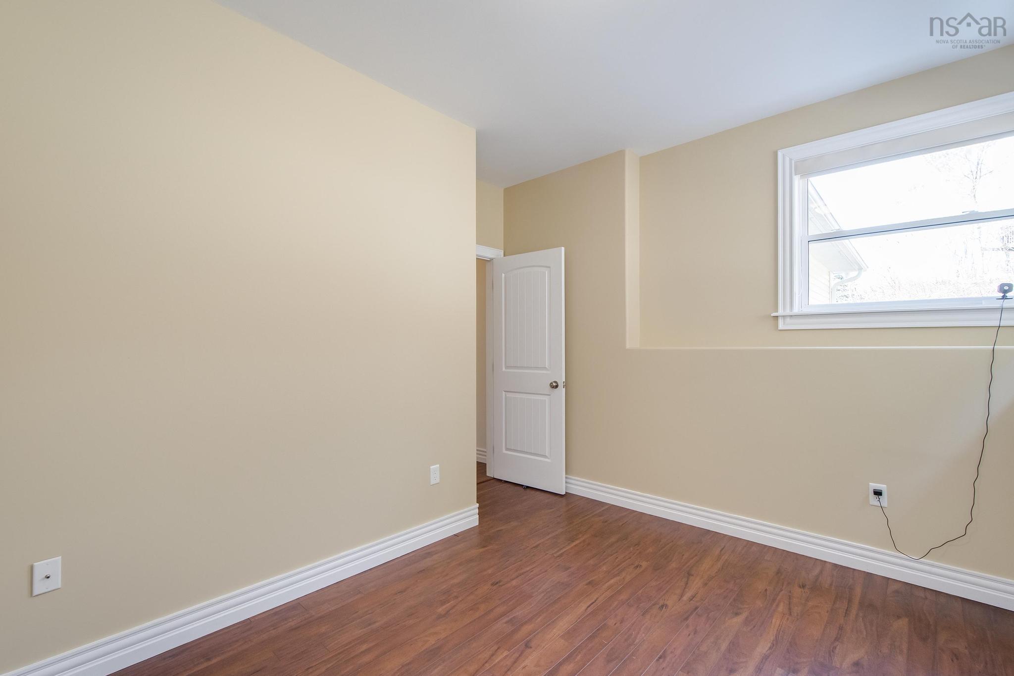 View image 18