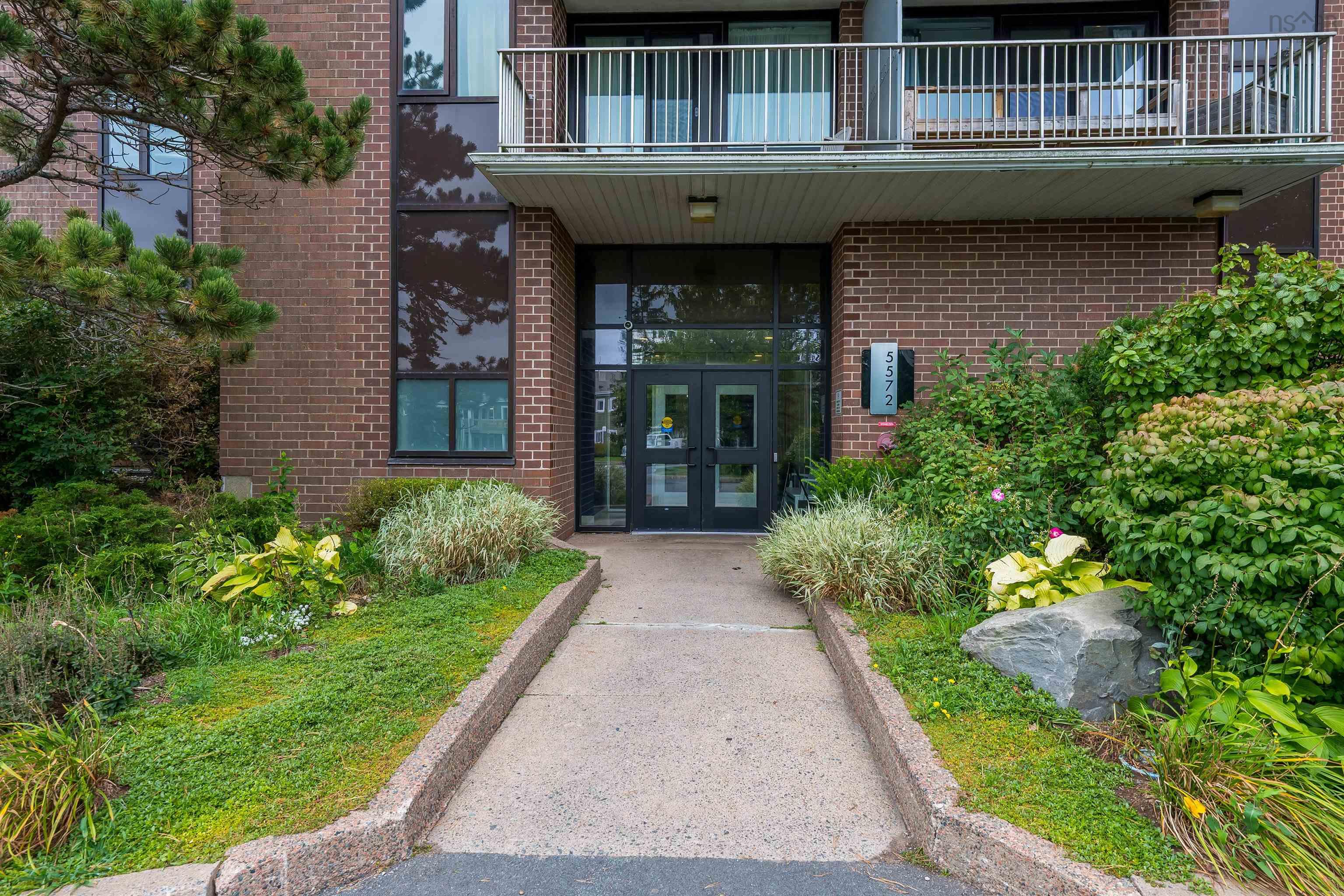View image 8