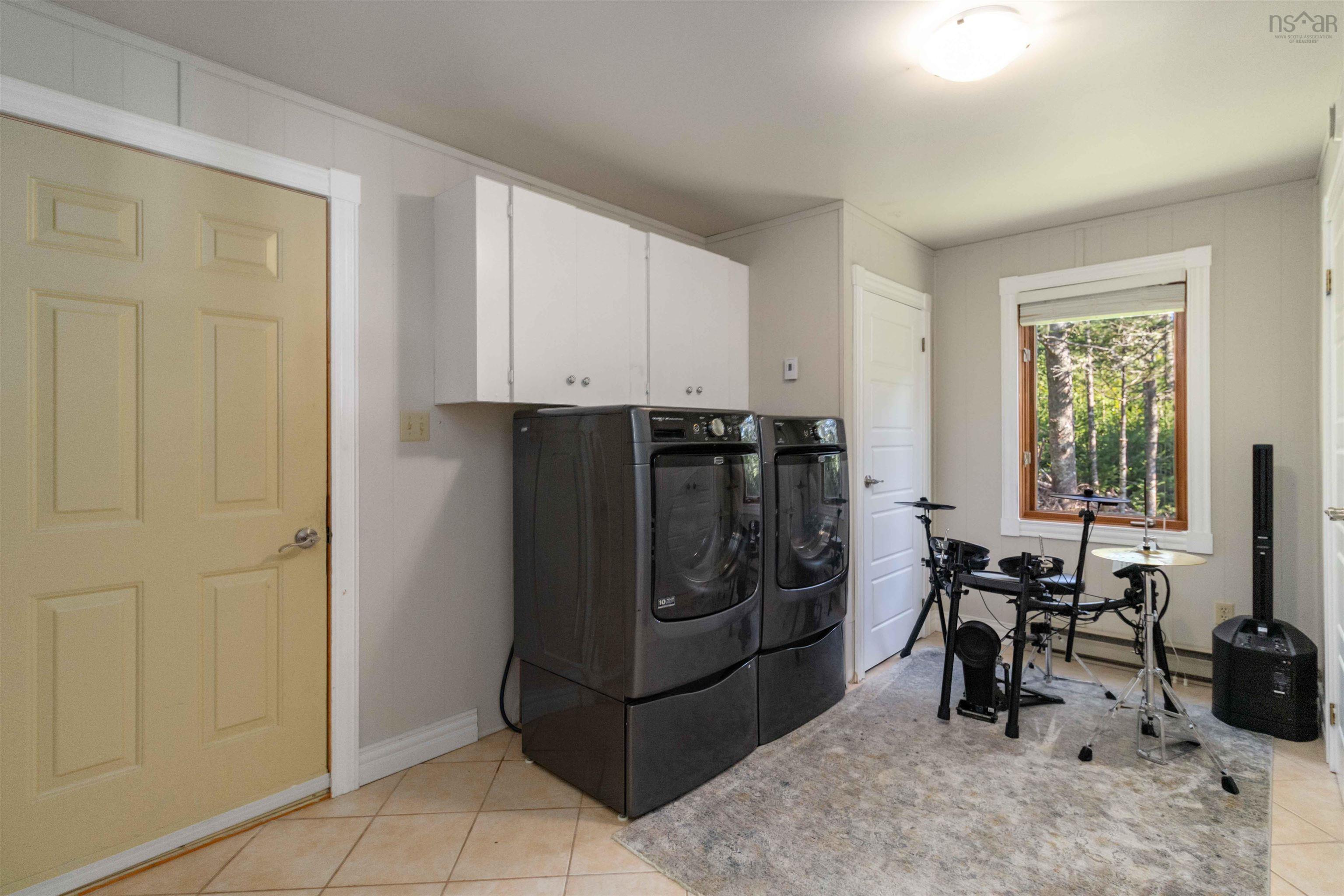 View image 10