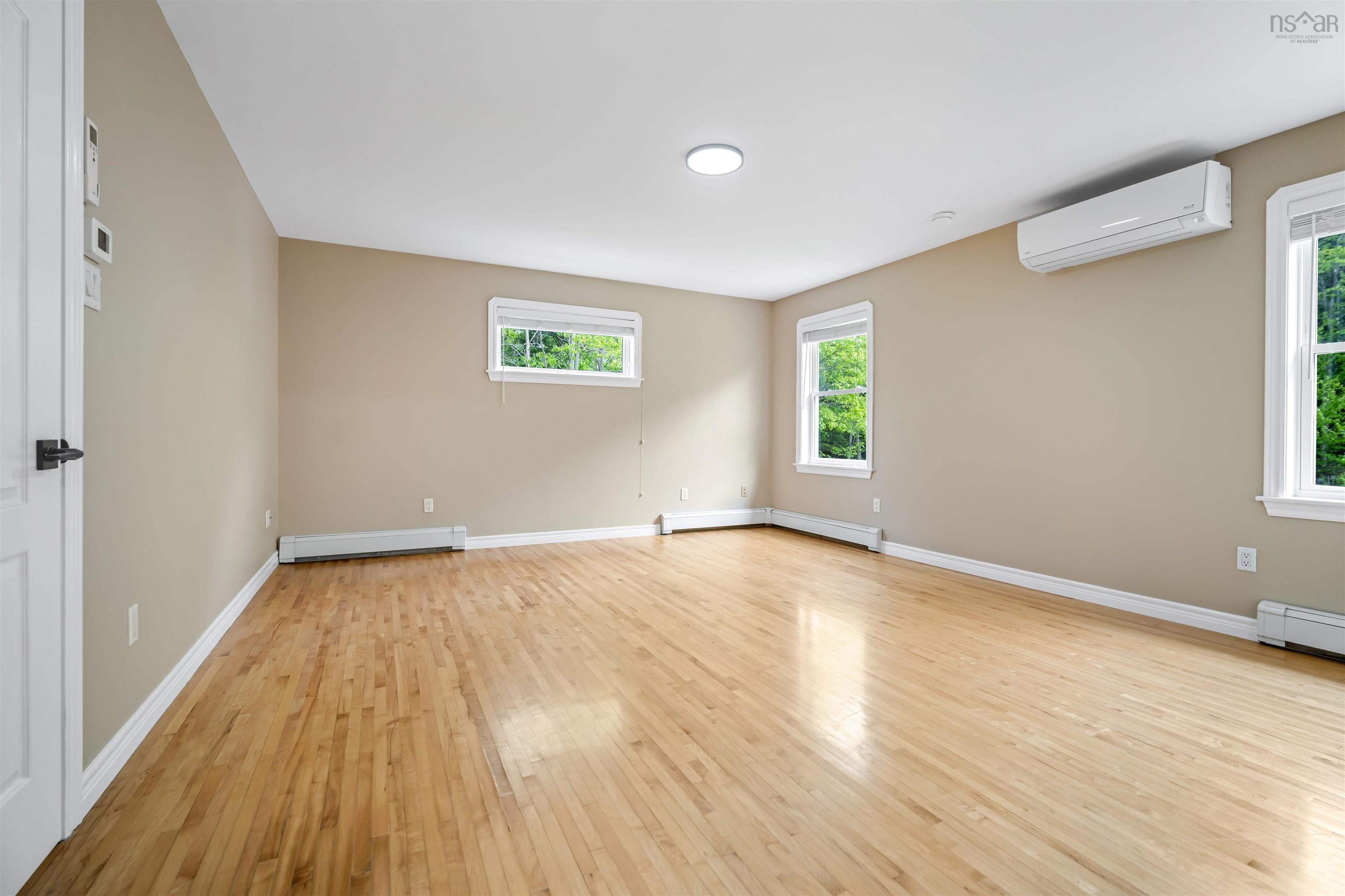 View image 9