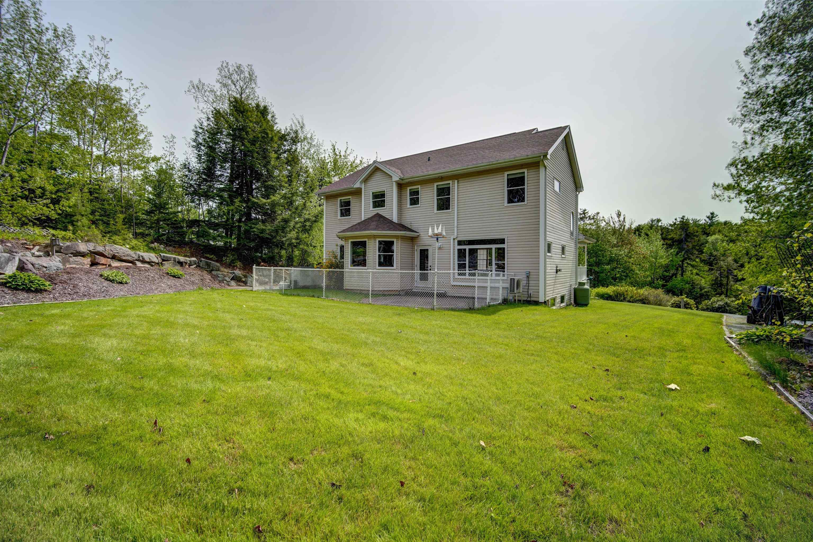 View image 32