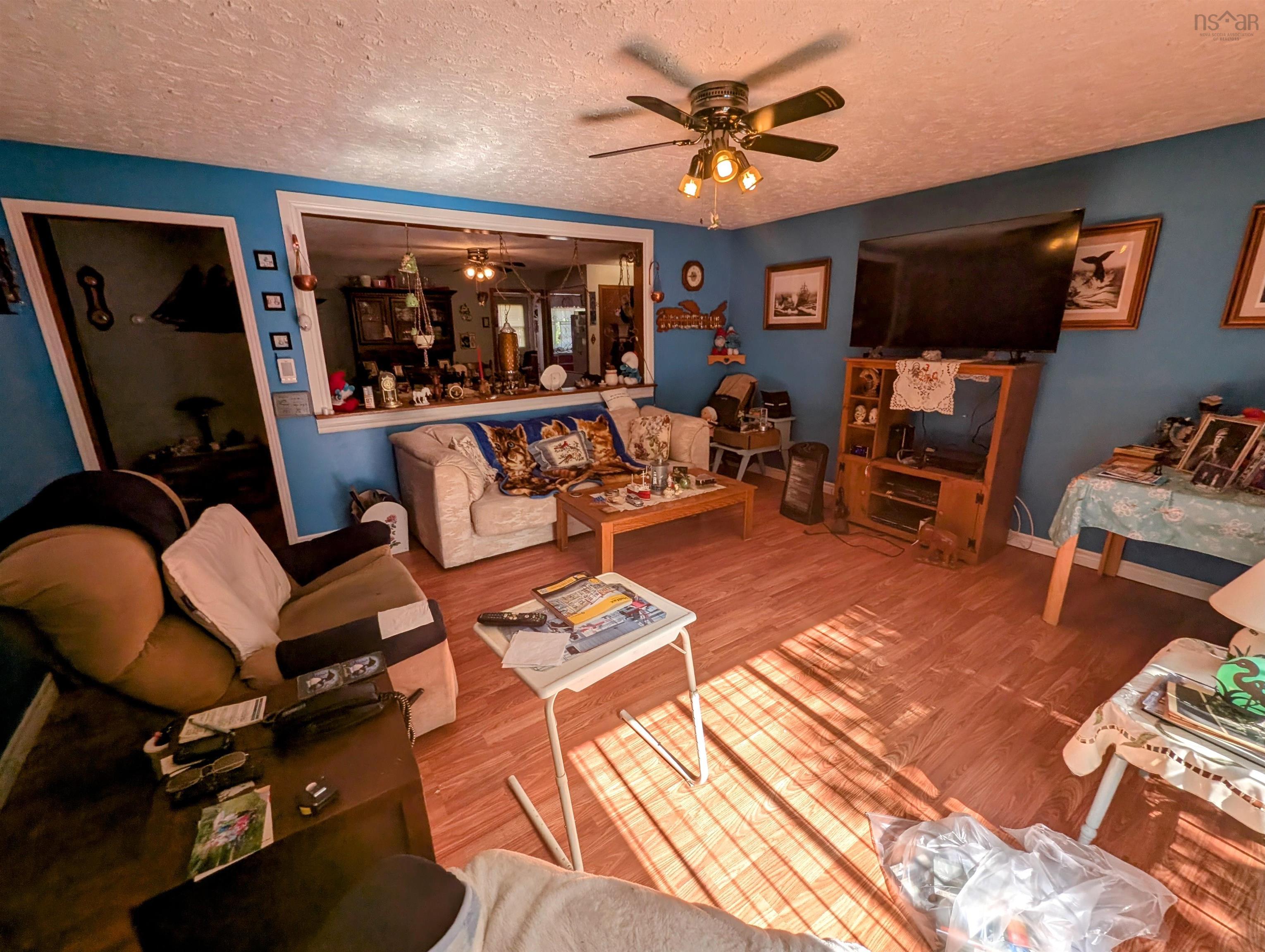 View image 15