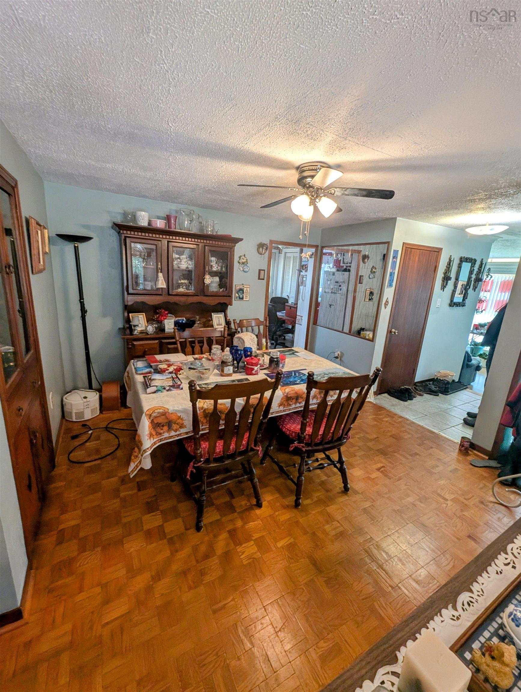 View image 18