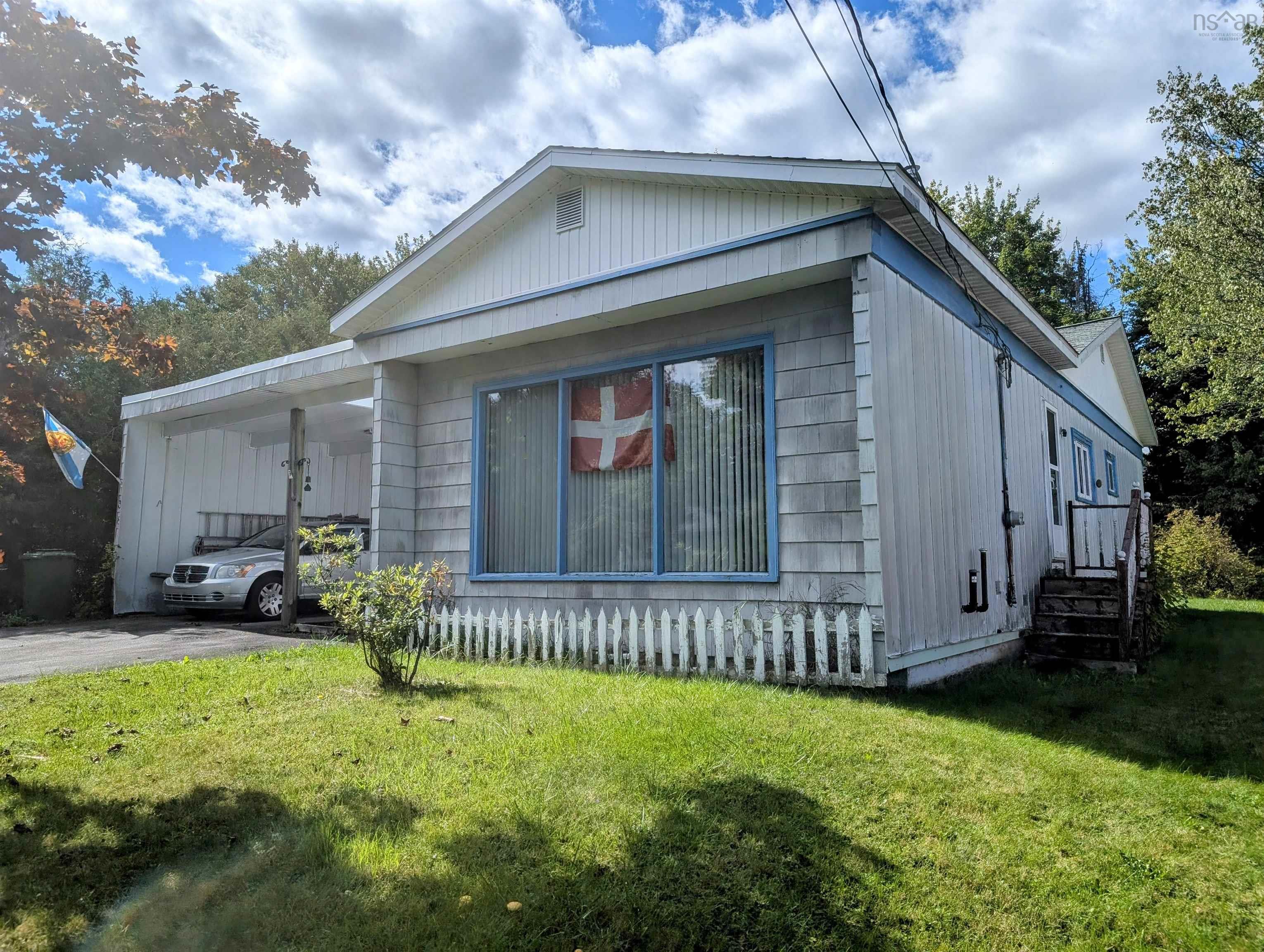 View image 23