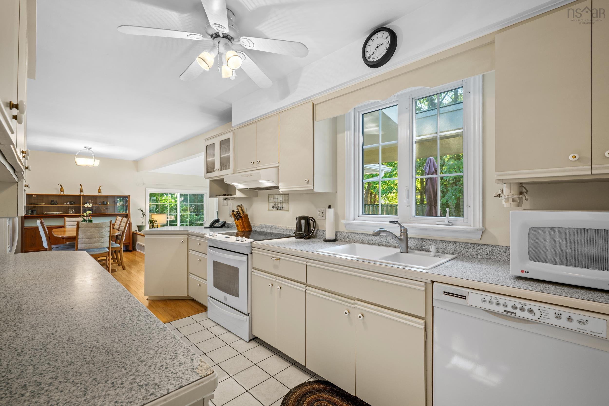 View image 10