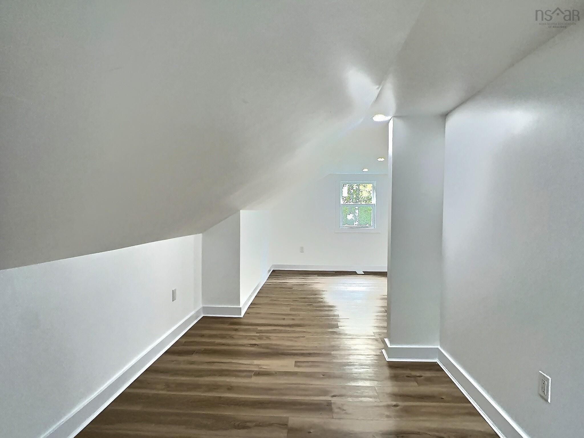 View image 10