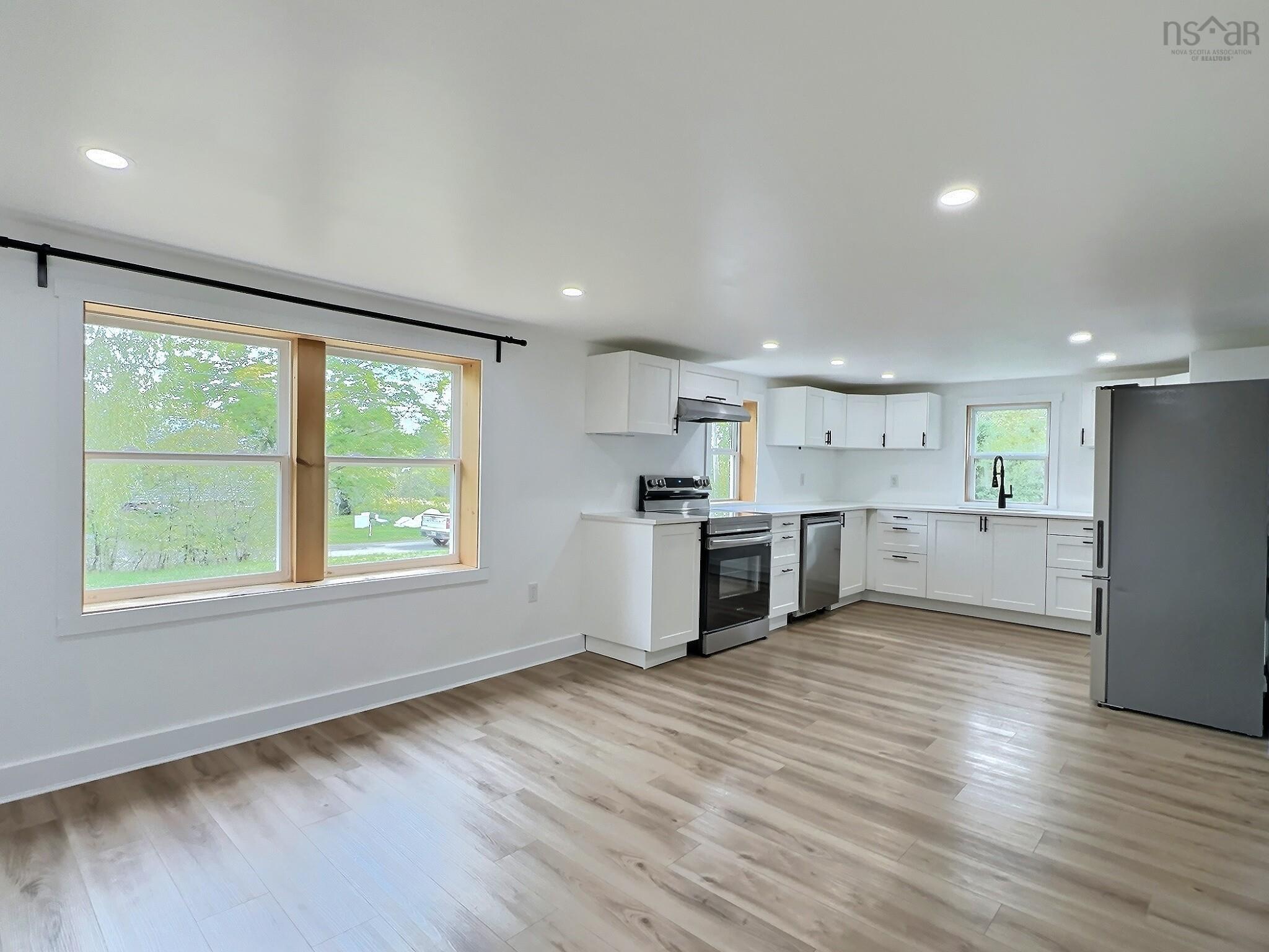 View image 18