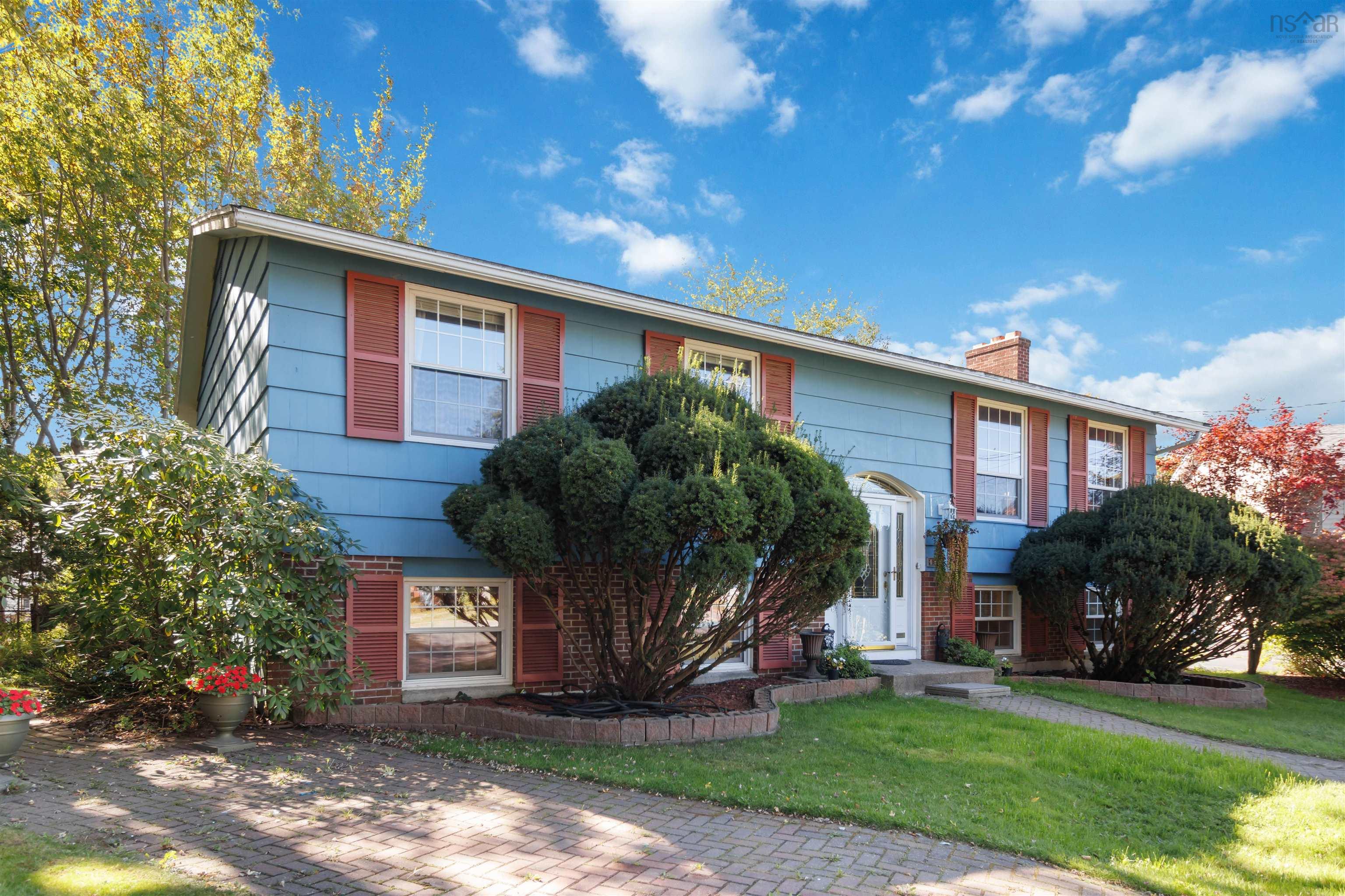 Thumbnail image for 16 Bobolink Street MLS<sup>®</sup> 202524124