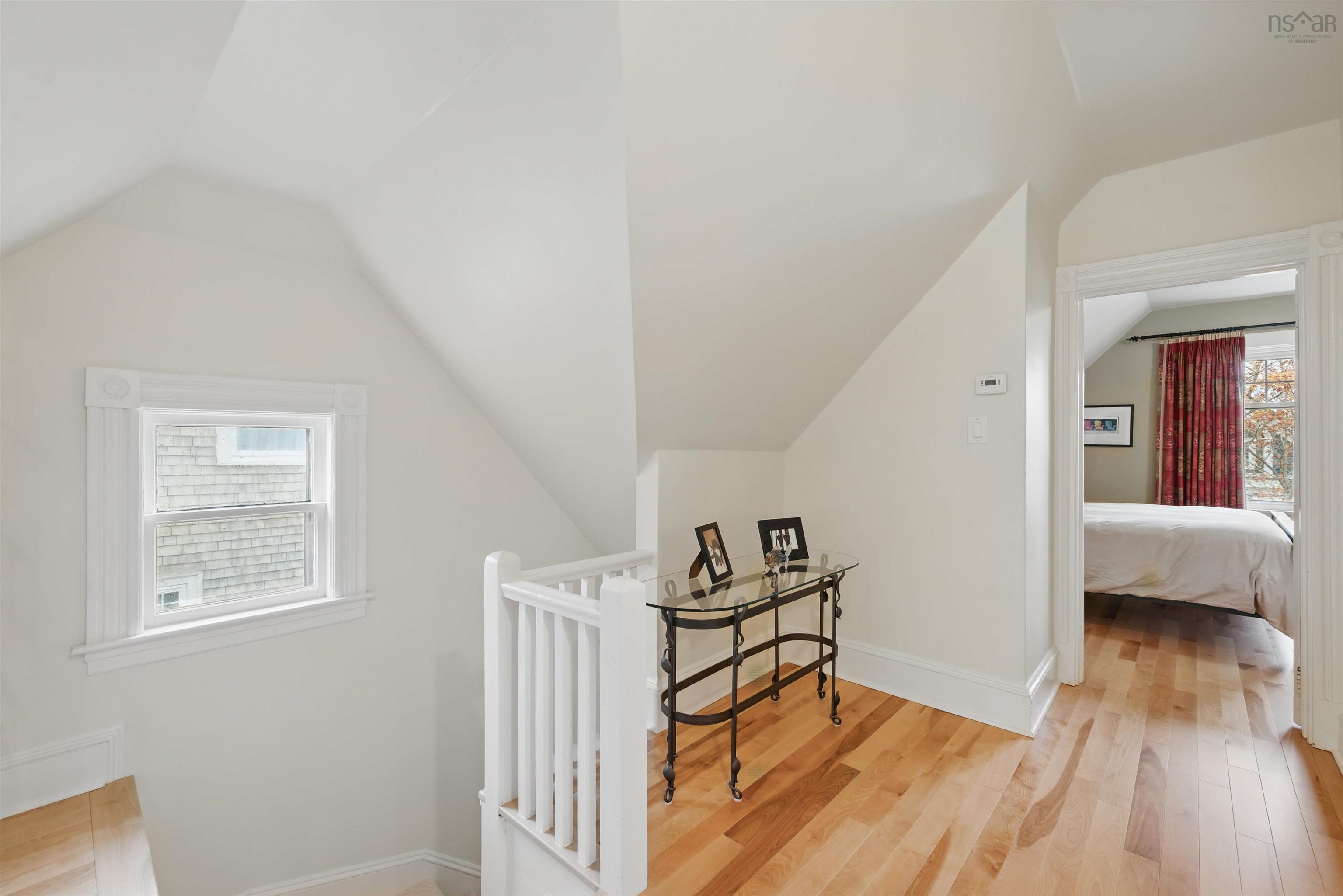 View image 11