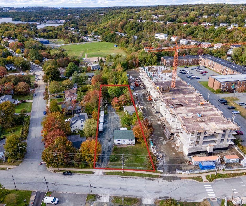 Thumbnail image for 69 Lakecrest Drive MLS<sup>®</sup> 202524553