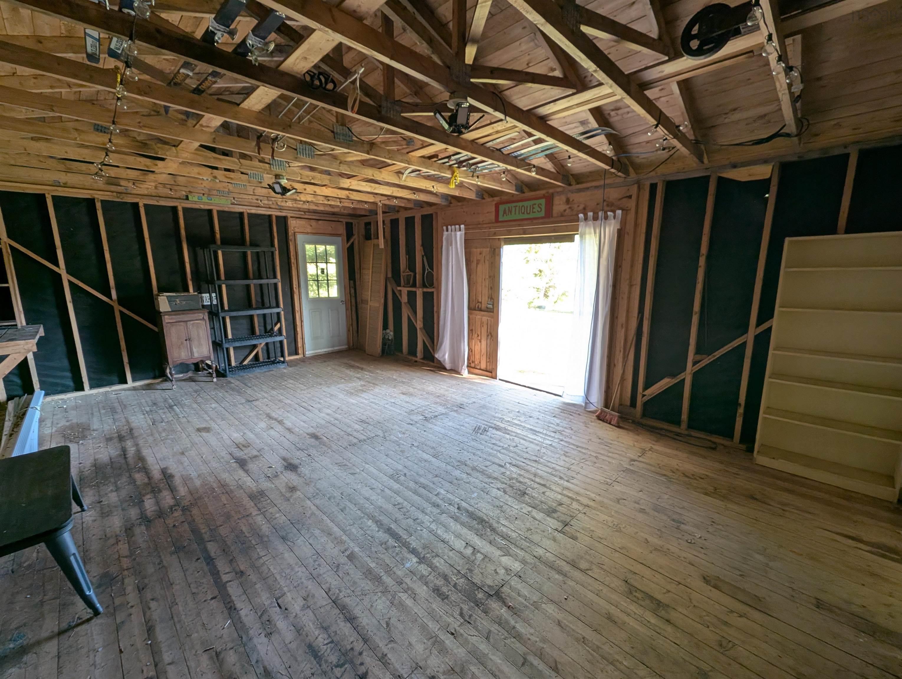 View image 9