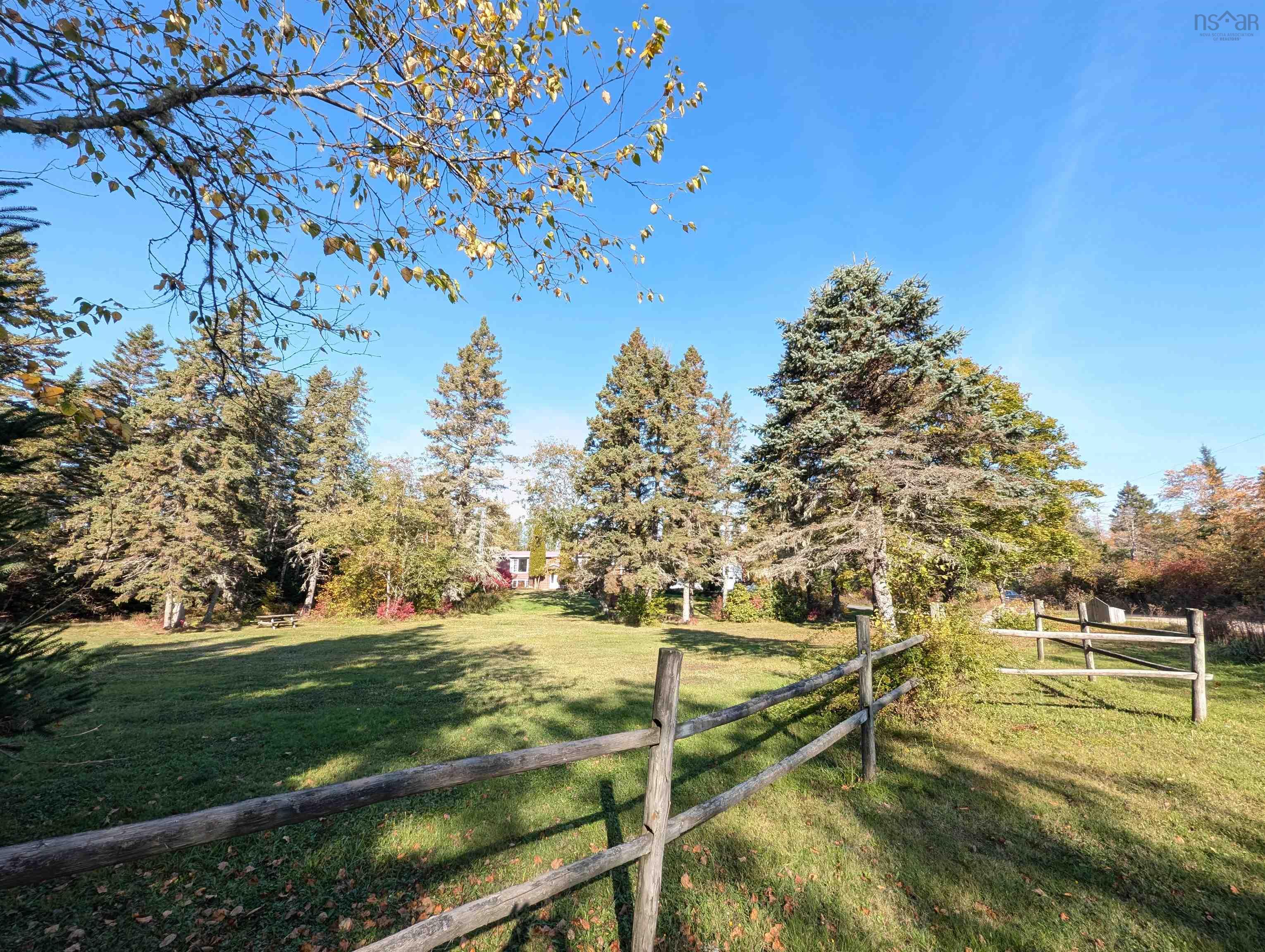 View image 28