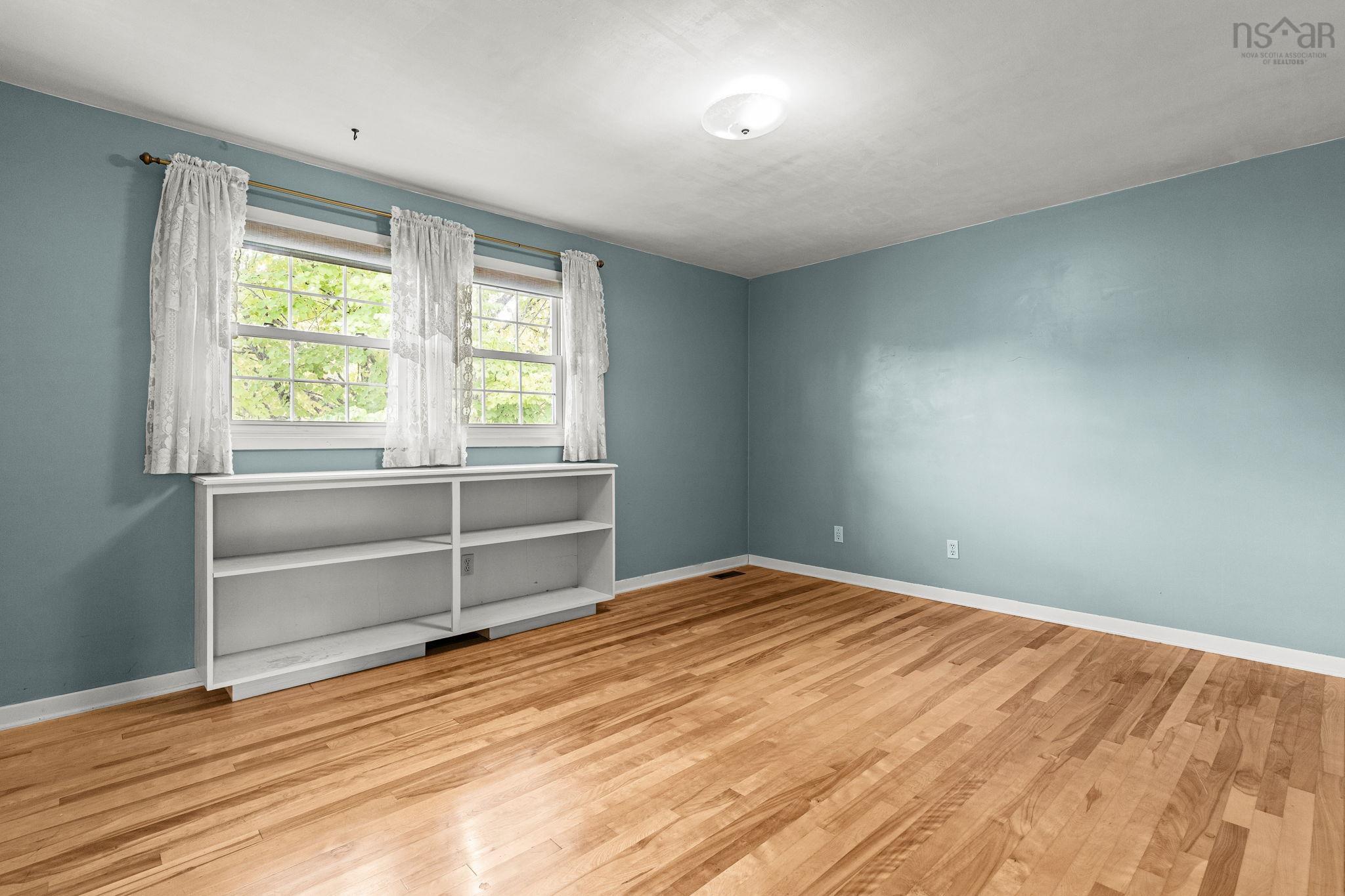View image 9