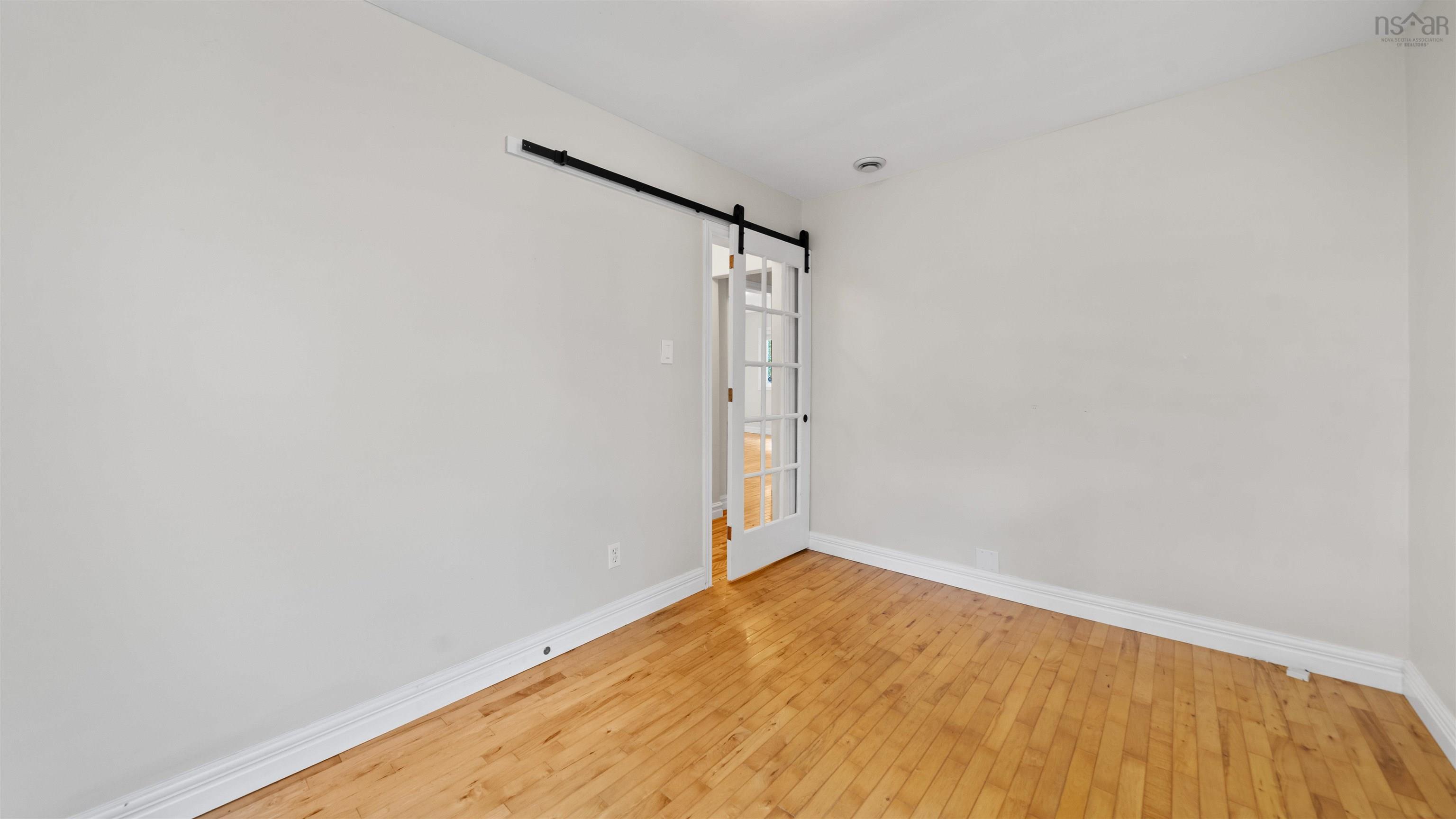 View image 7