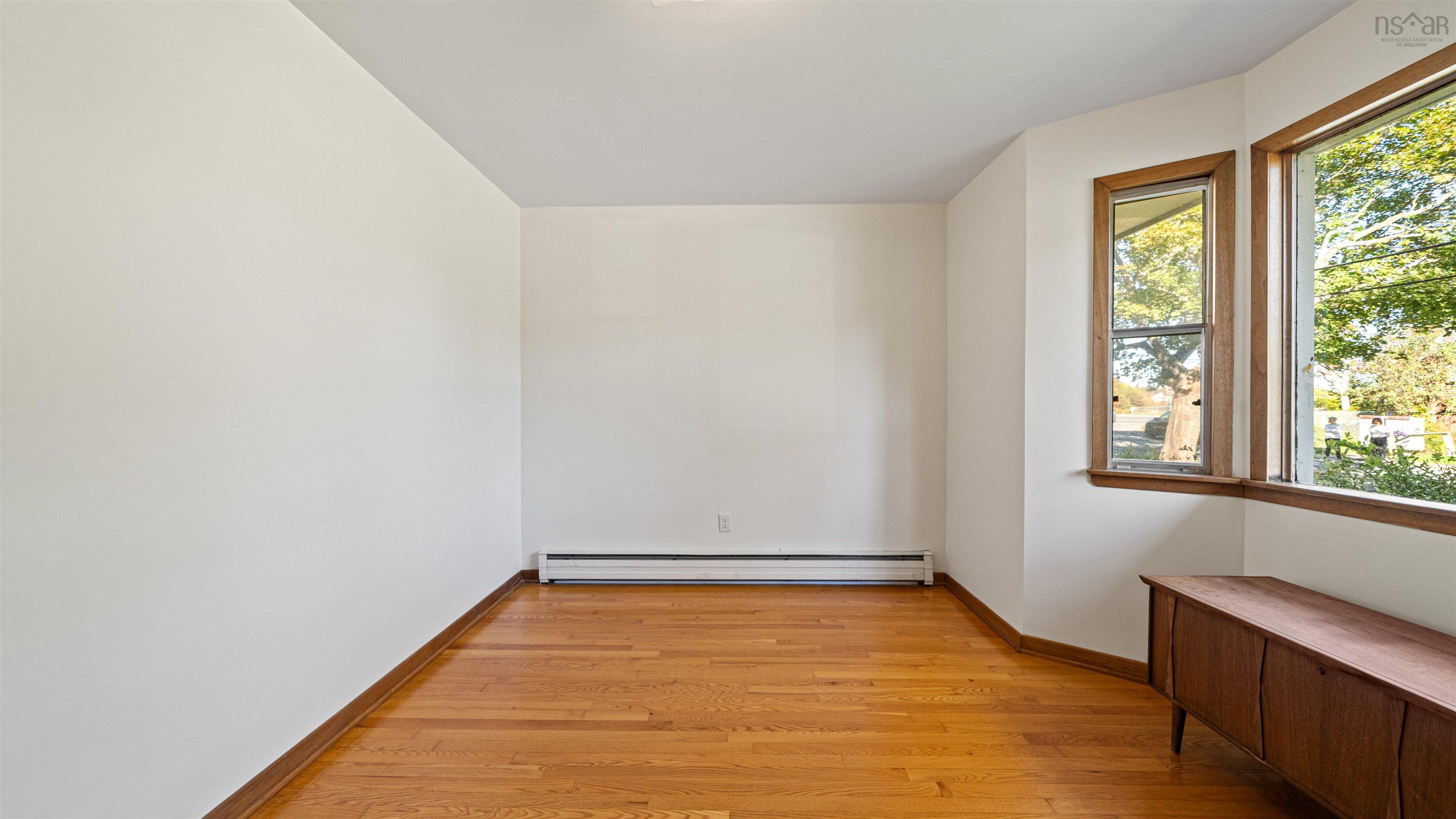 View image 9