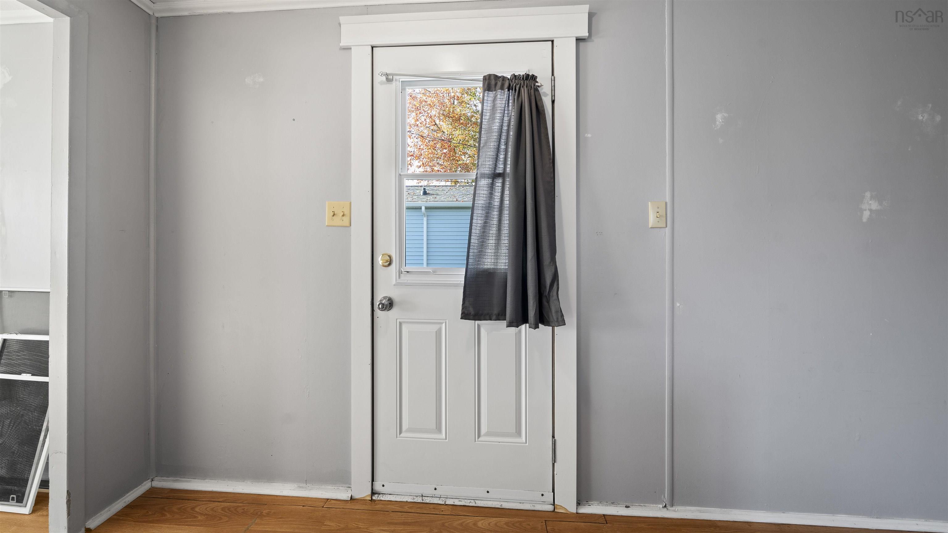 View image 8